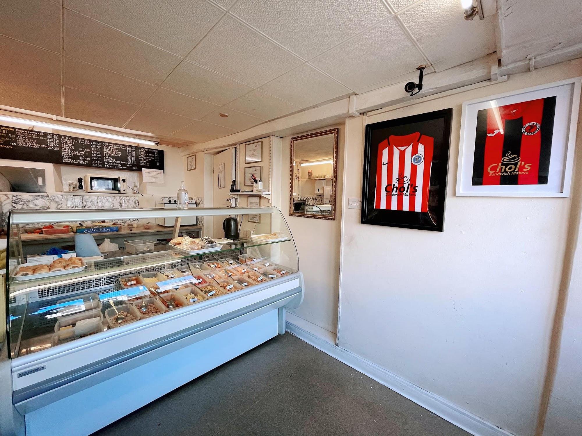 Chols Sandwich Makers 6 Market Square, Bicester