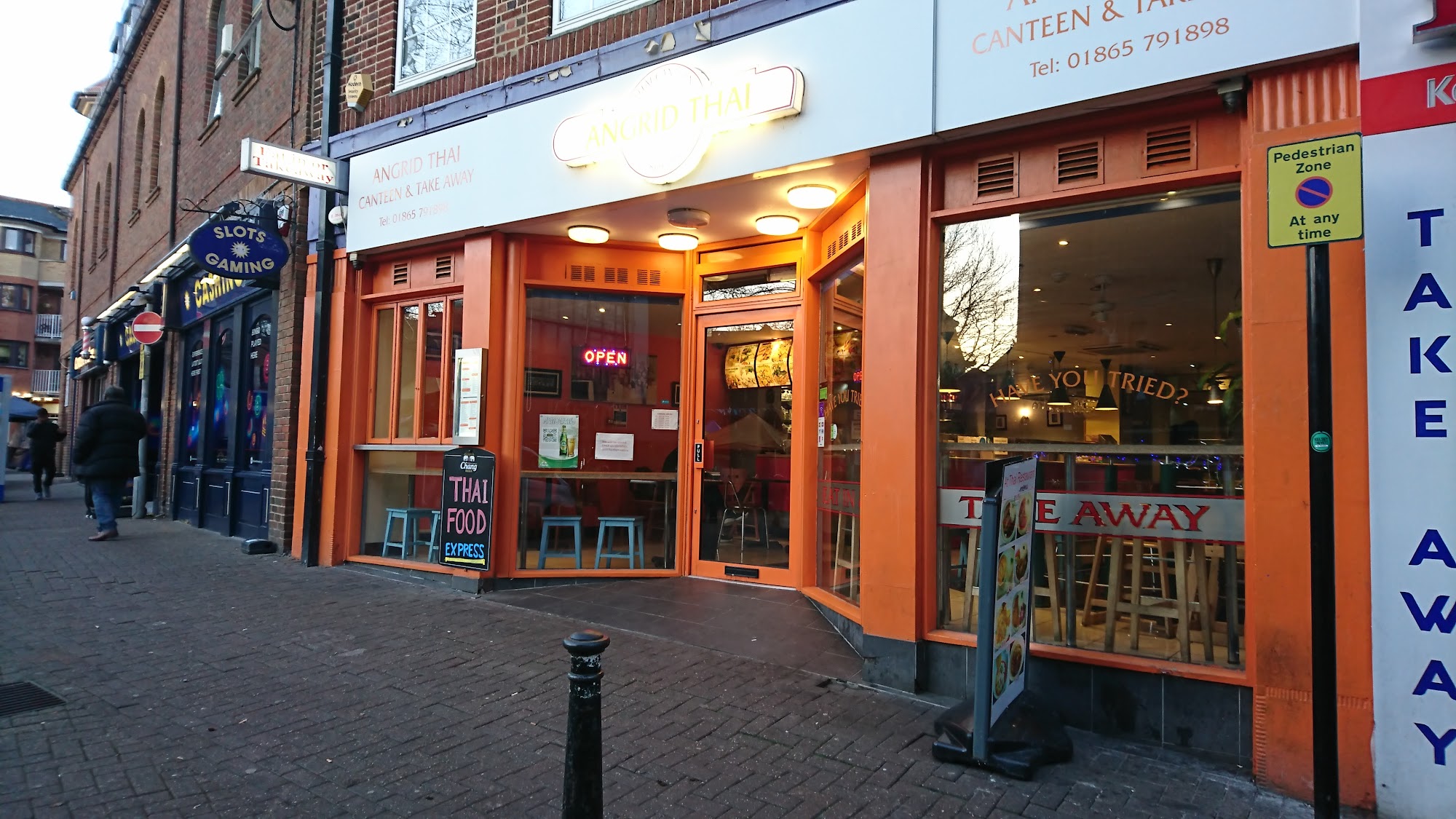 Angrid Thai 36 George St, Oxford