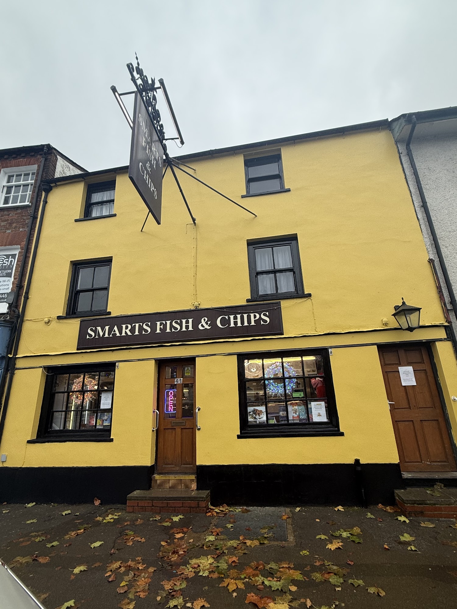 Smarts Fish & Chips 41 Upper High St, Thame