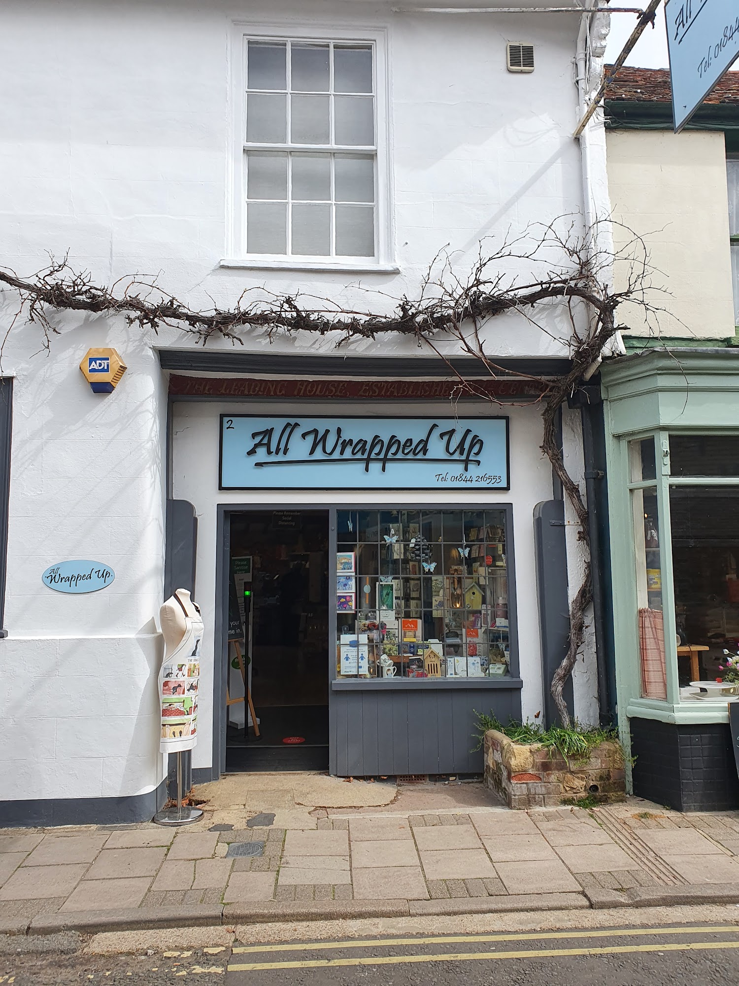 Leonindas All Wrapped Up 2 Butter Market, Thame