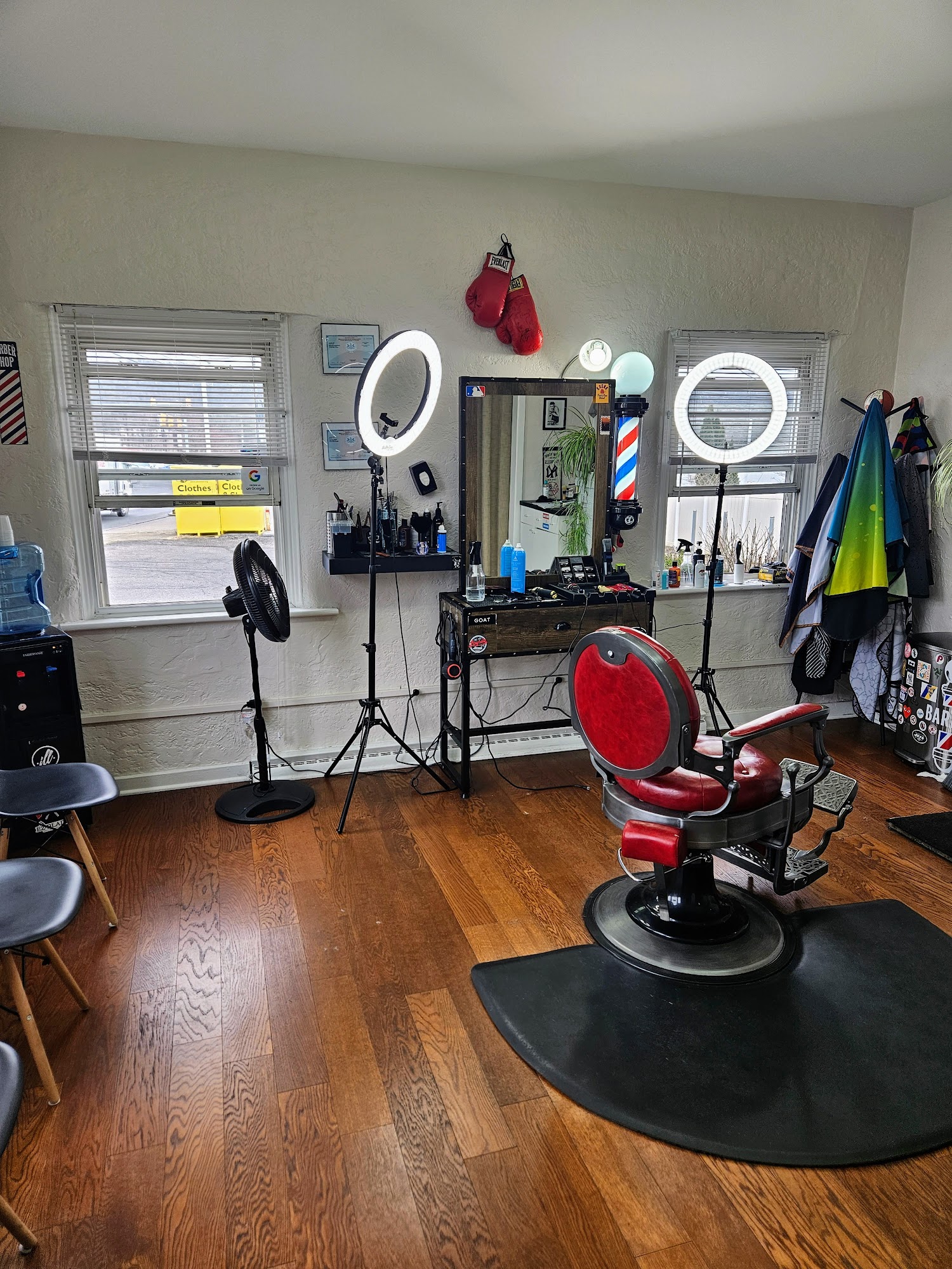 Mike's Shop 2000 Oxford Dr, Allentown Pennsylvania 18103