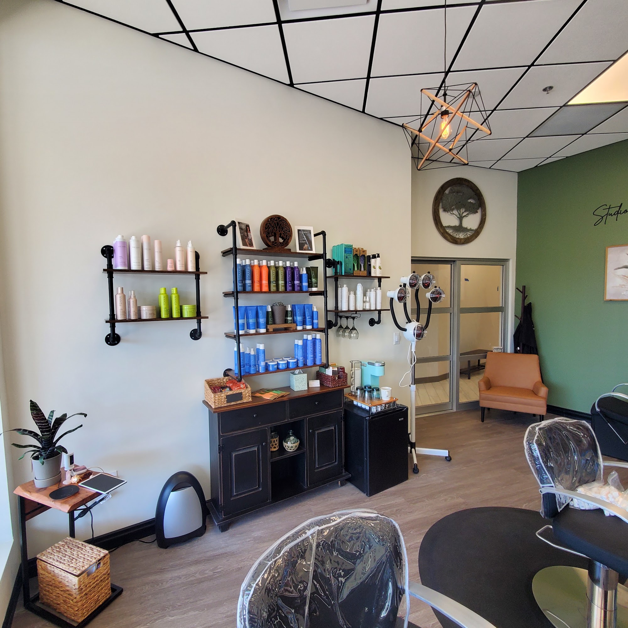 Studio 8 Hair Loft