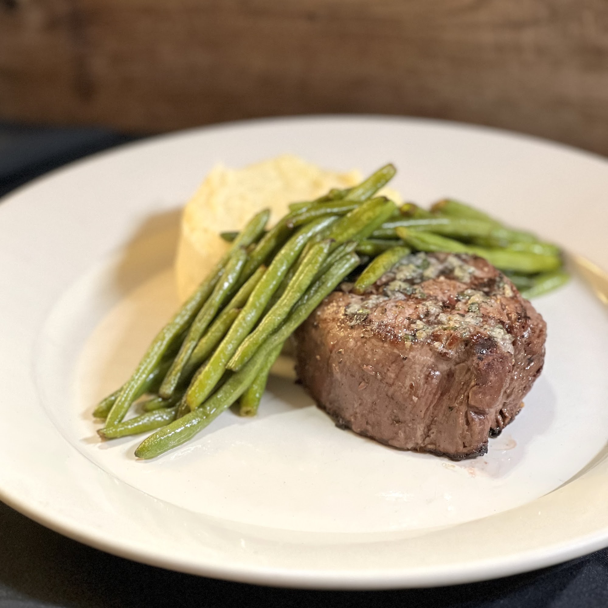 Knickerbocker Tavern Altoona