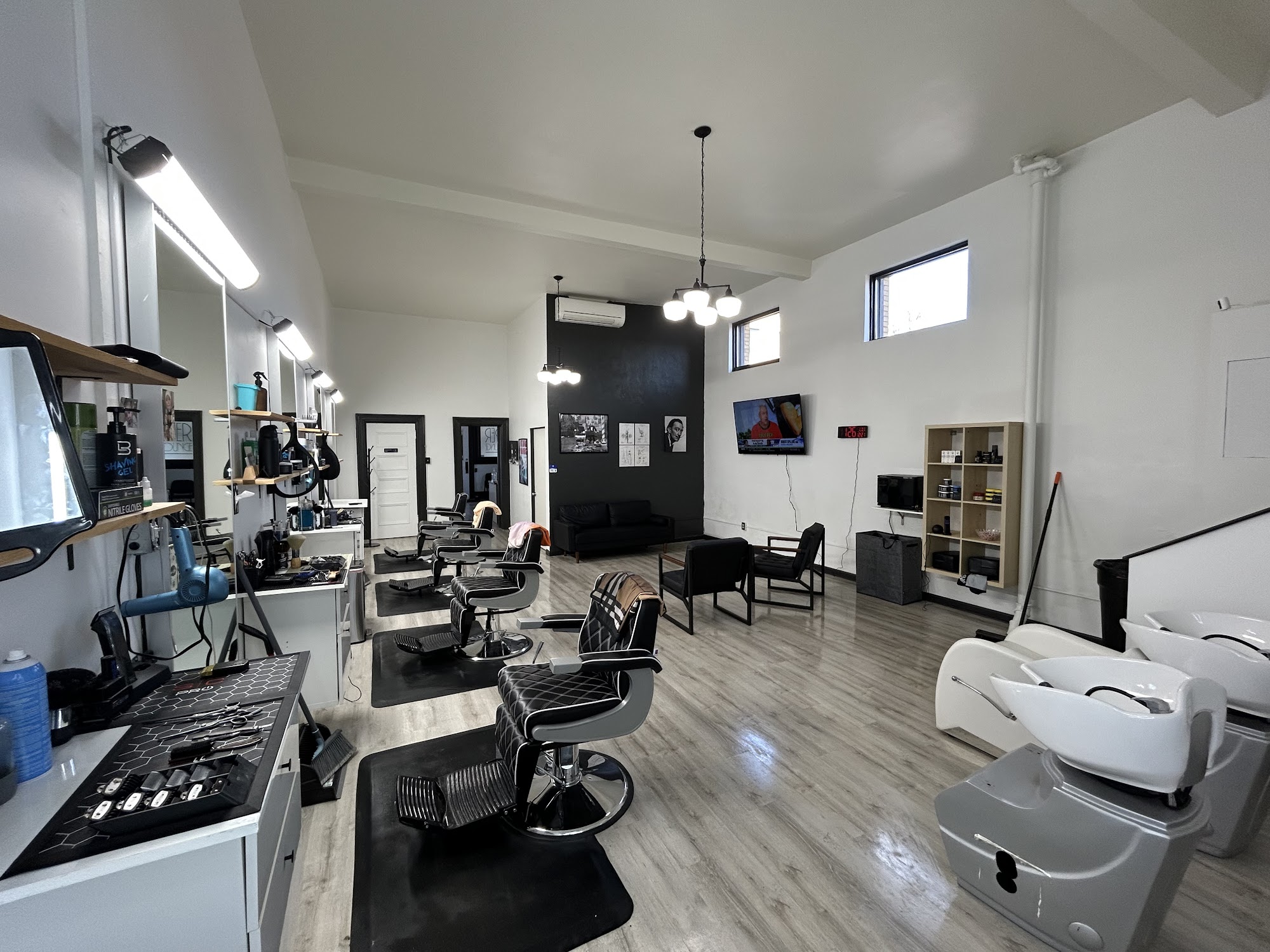 Dapper Barber Lounge