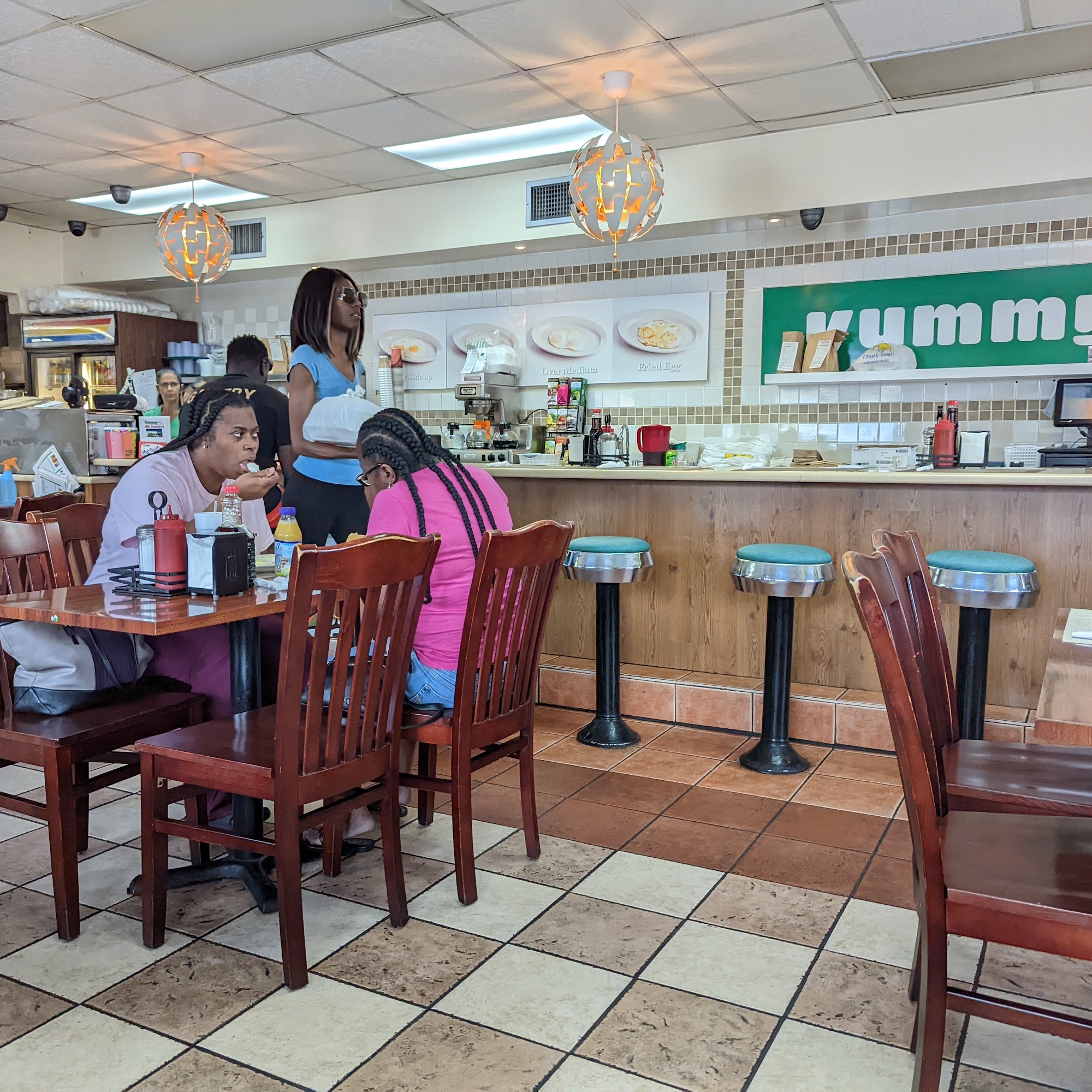 yummy2 Clifton Heights