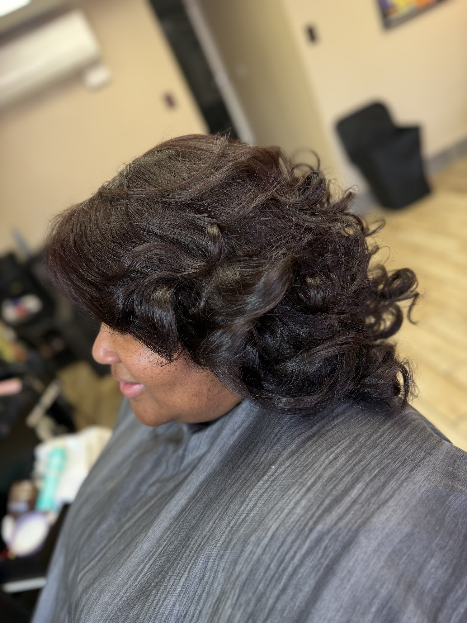 Free Stylz Hair Salon