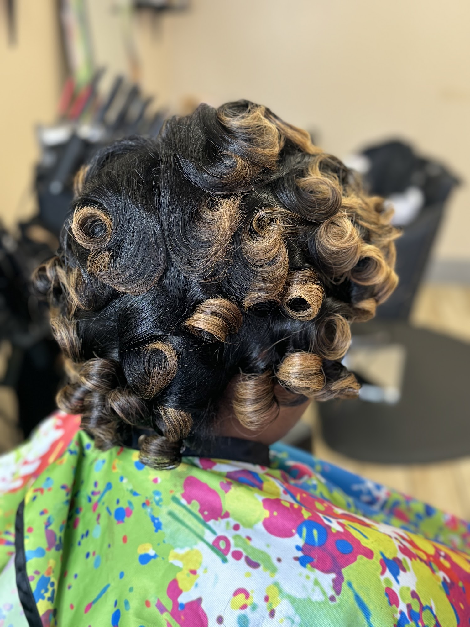 Free Stylz Hair Salon