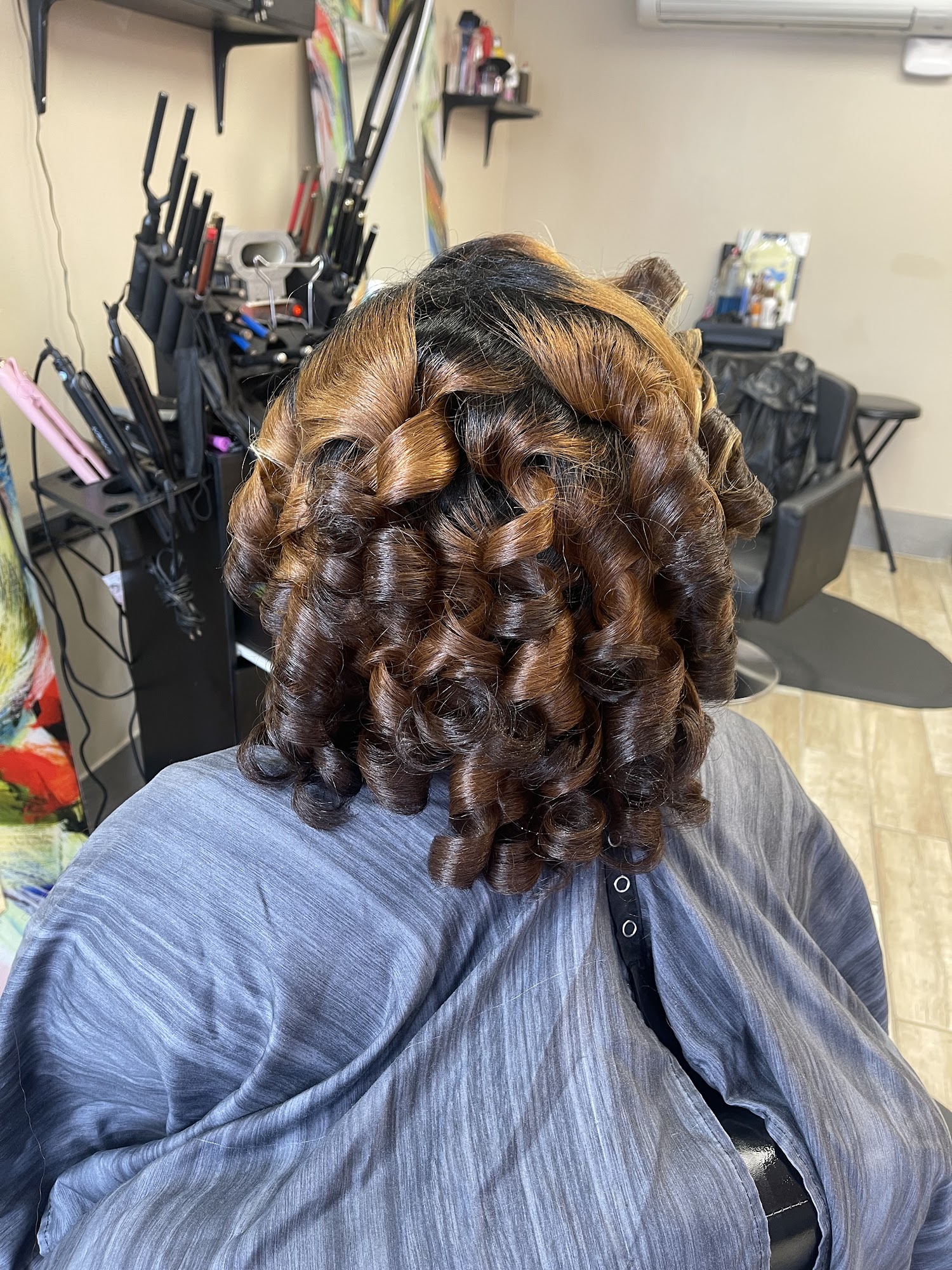 Free Stylz Hair Salon