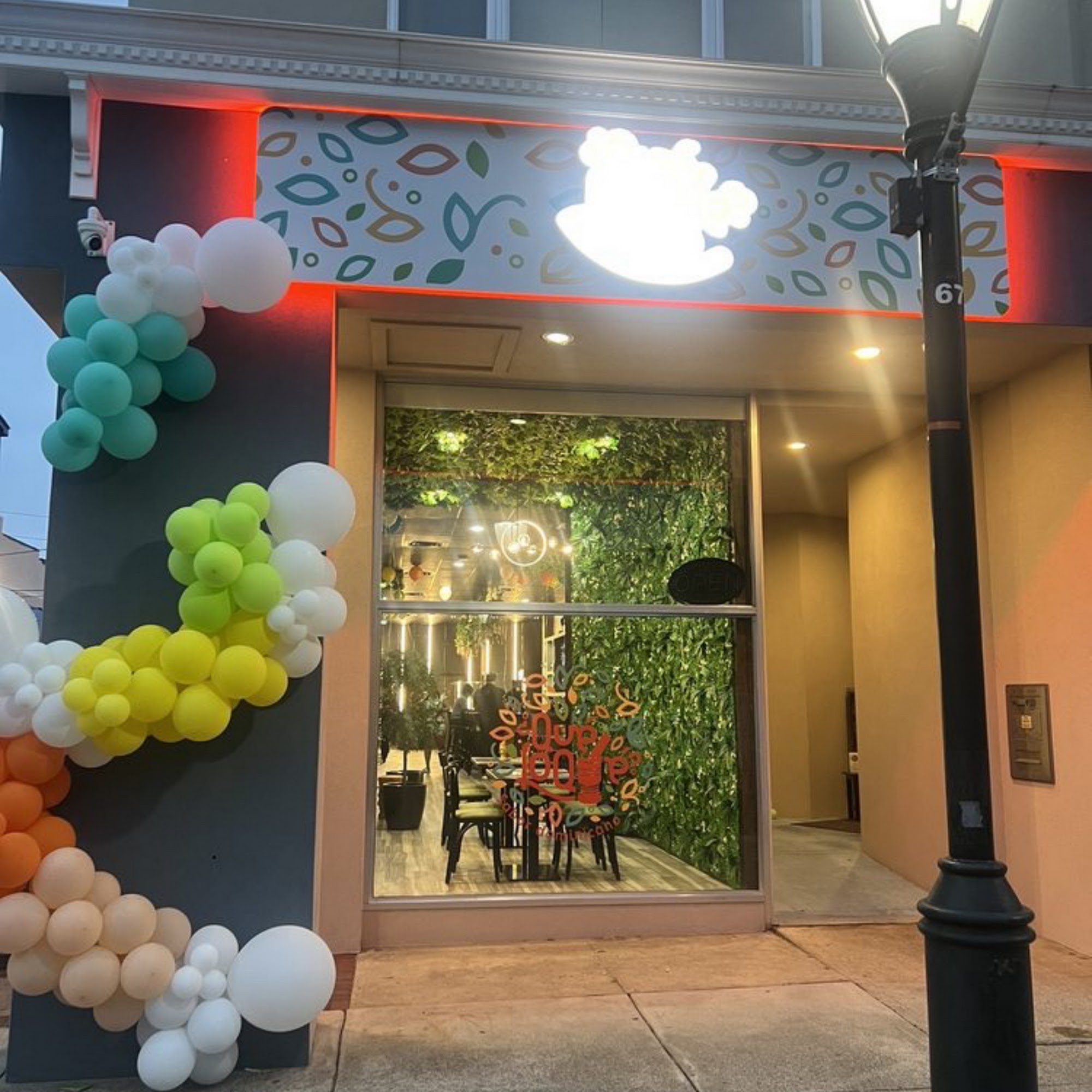 Que Lo Que Sabor Dominicano 93 Crystal St, East Stroudsburg