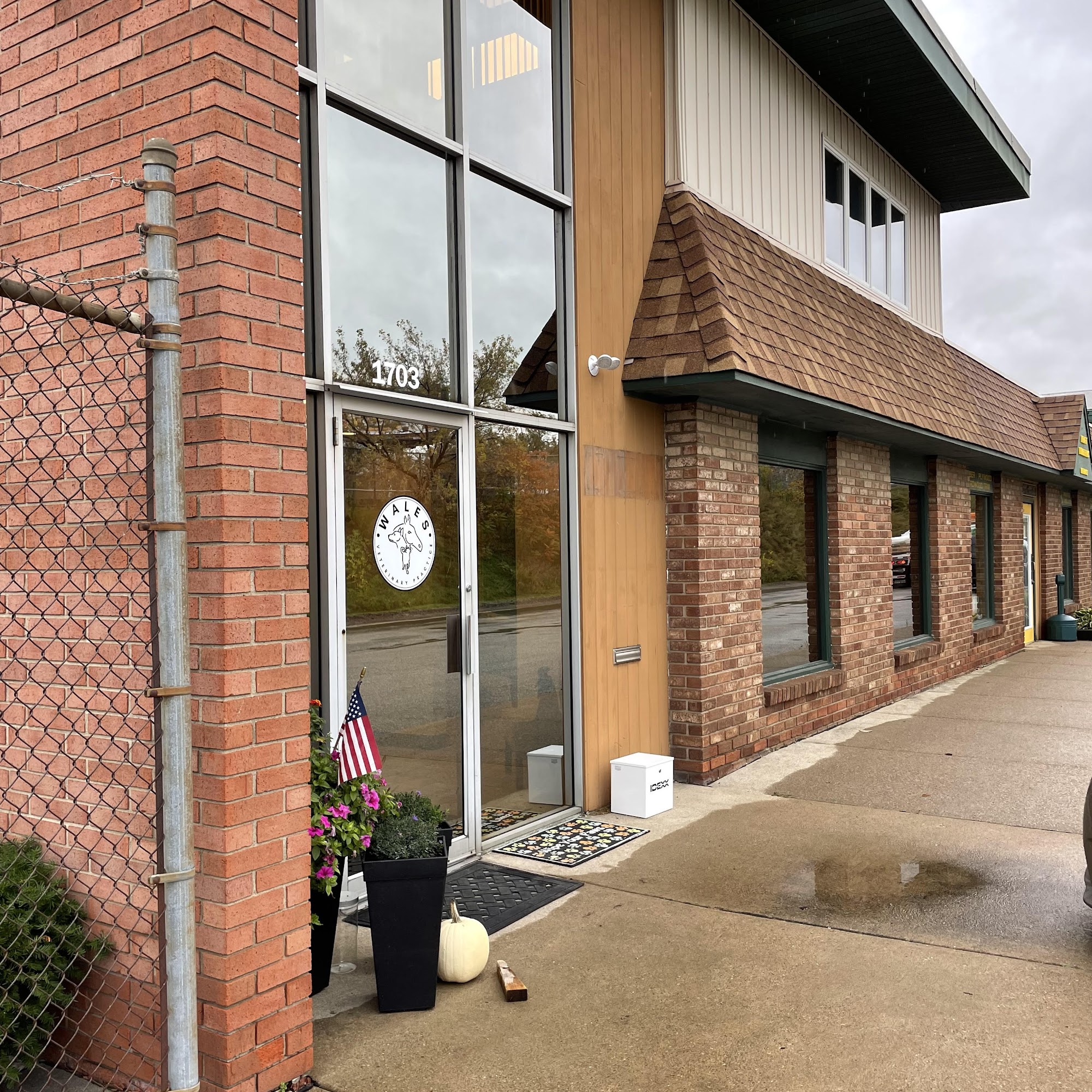 Wales Veterinary Practice Erie