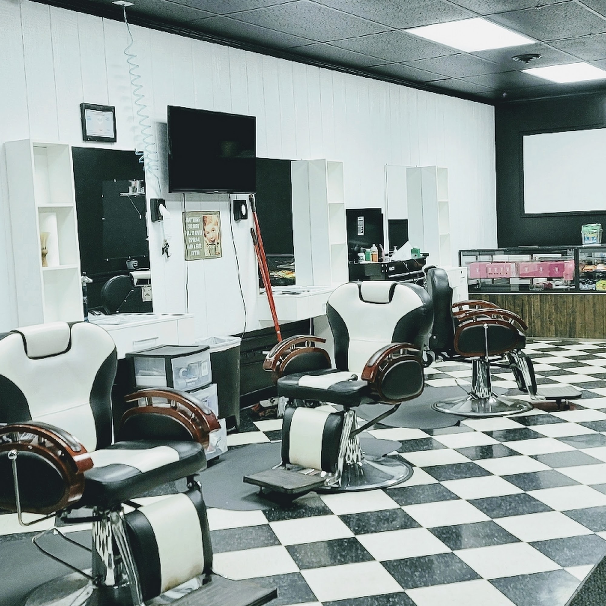 My Favorite Barber 3705 Poplar St, Erie Pennsylvania 16508
