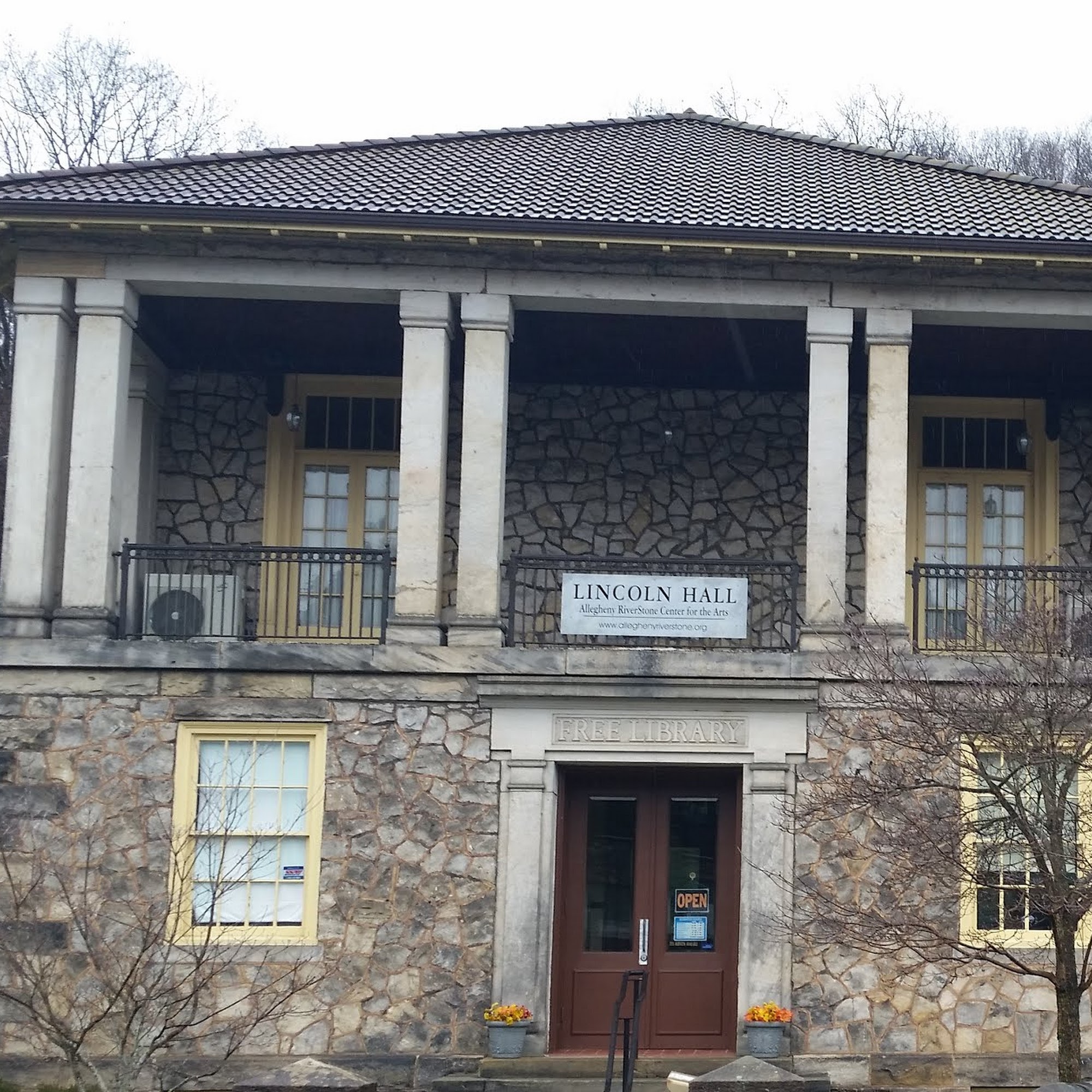 Lincoln Hall-Allegheny RiverStone Center Foxburg