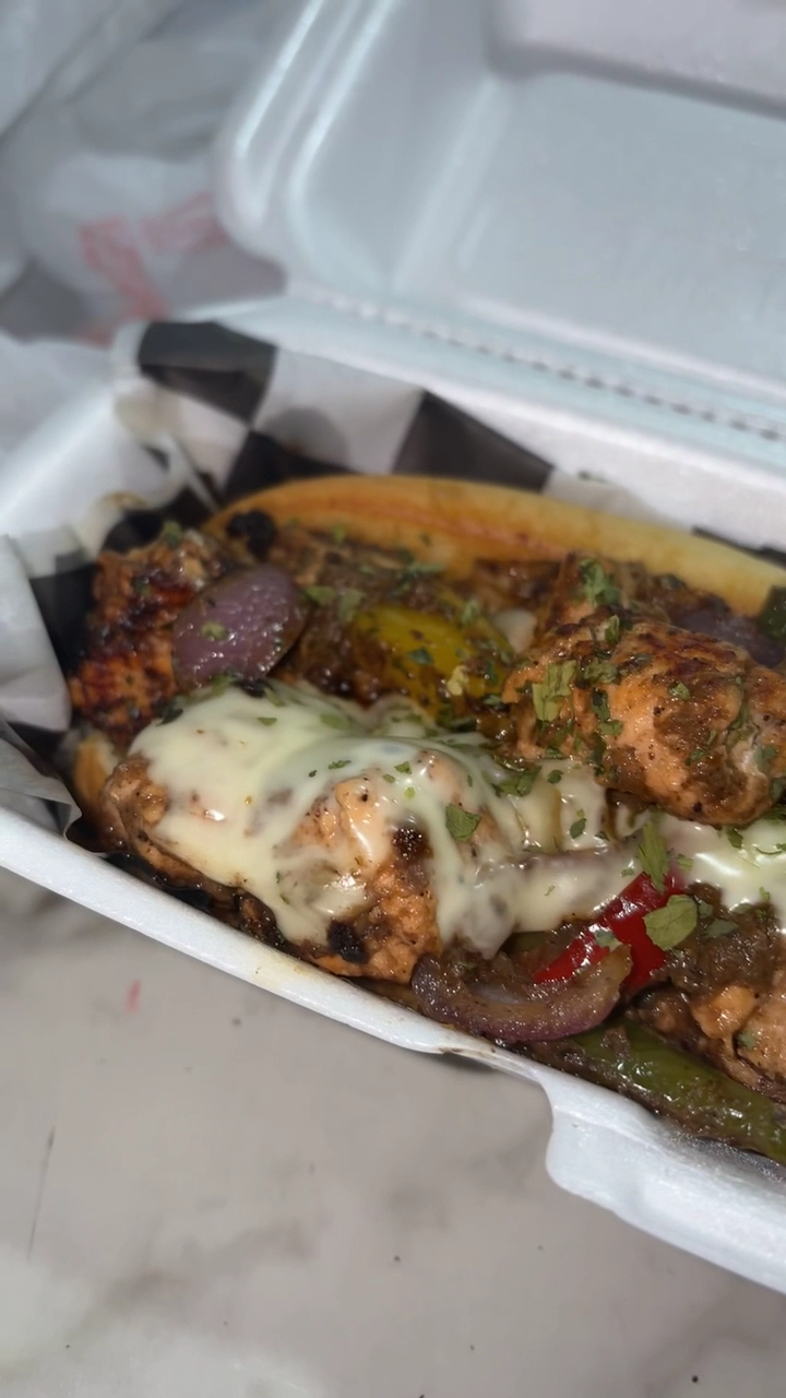 Uncle’s Dre’s Cafe’ Menu