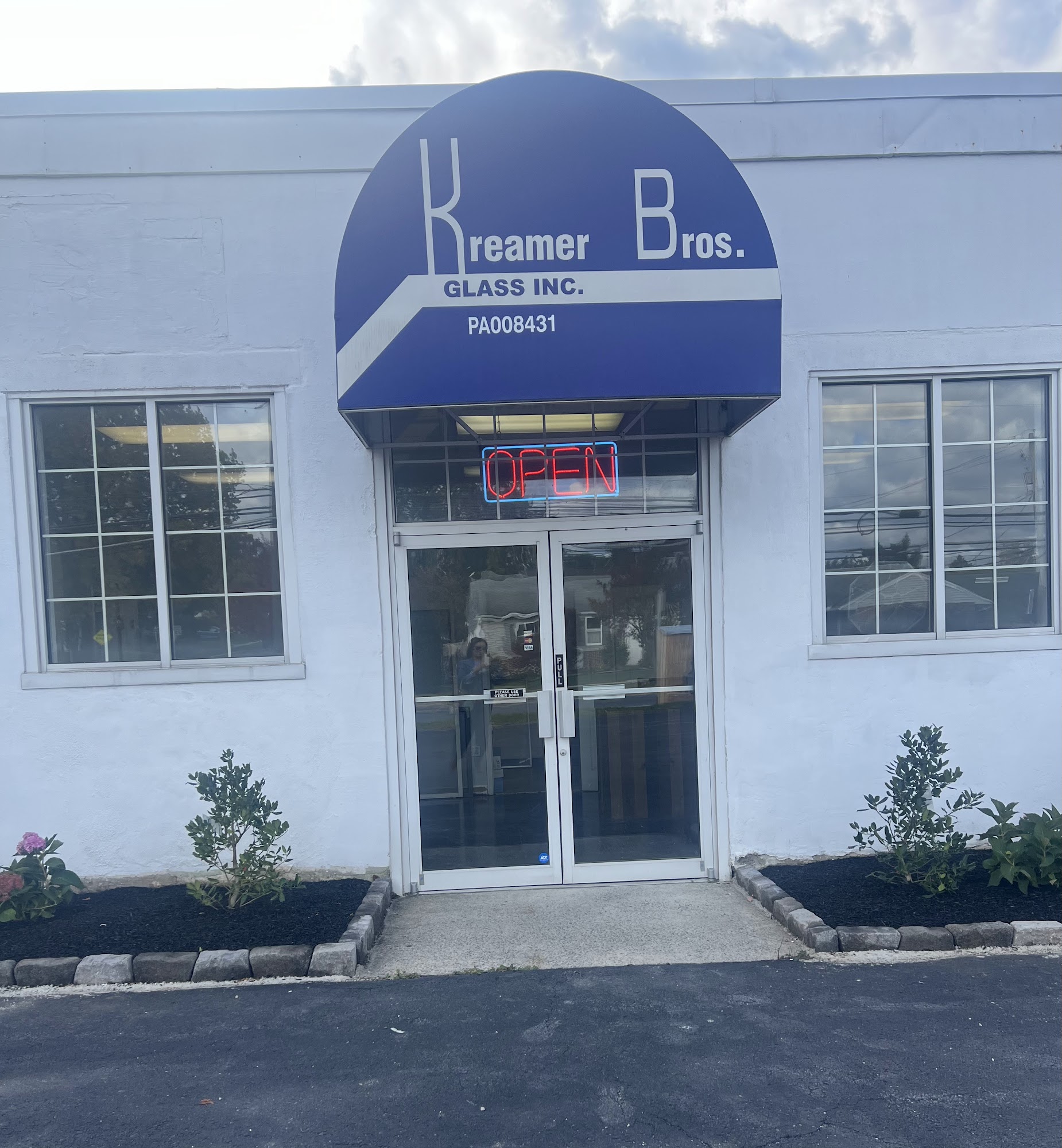 Kreamer Brother's Glass Harrisburg