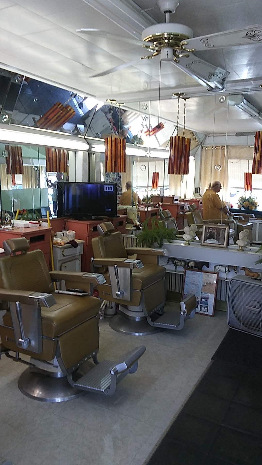 Battley's Barber Shop