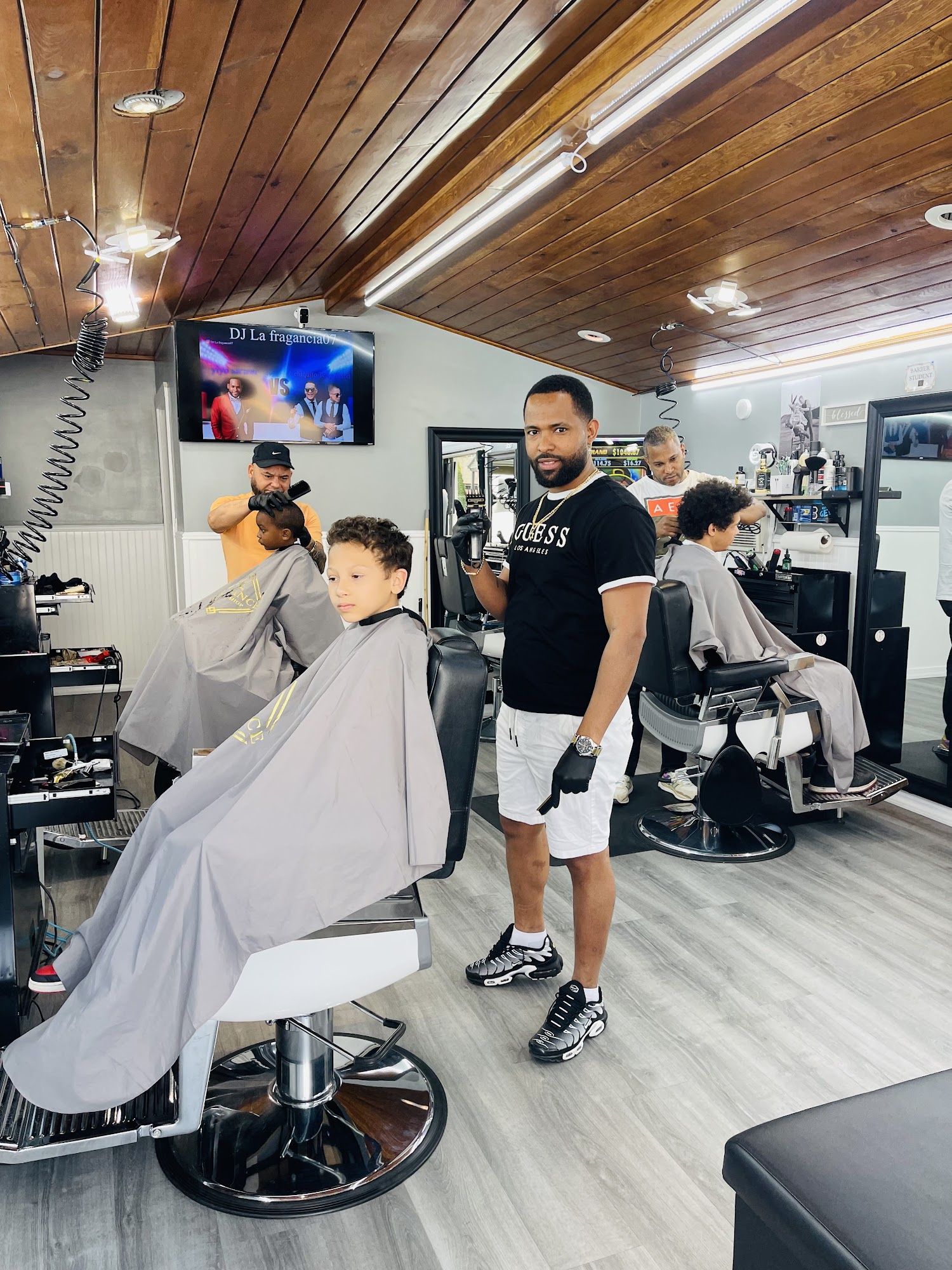 Elegance barber shop