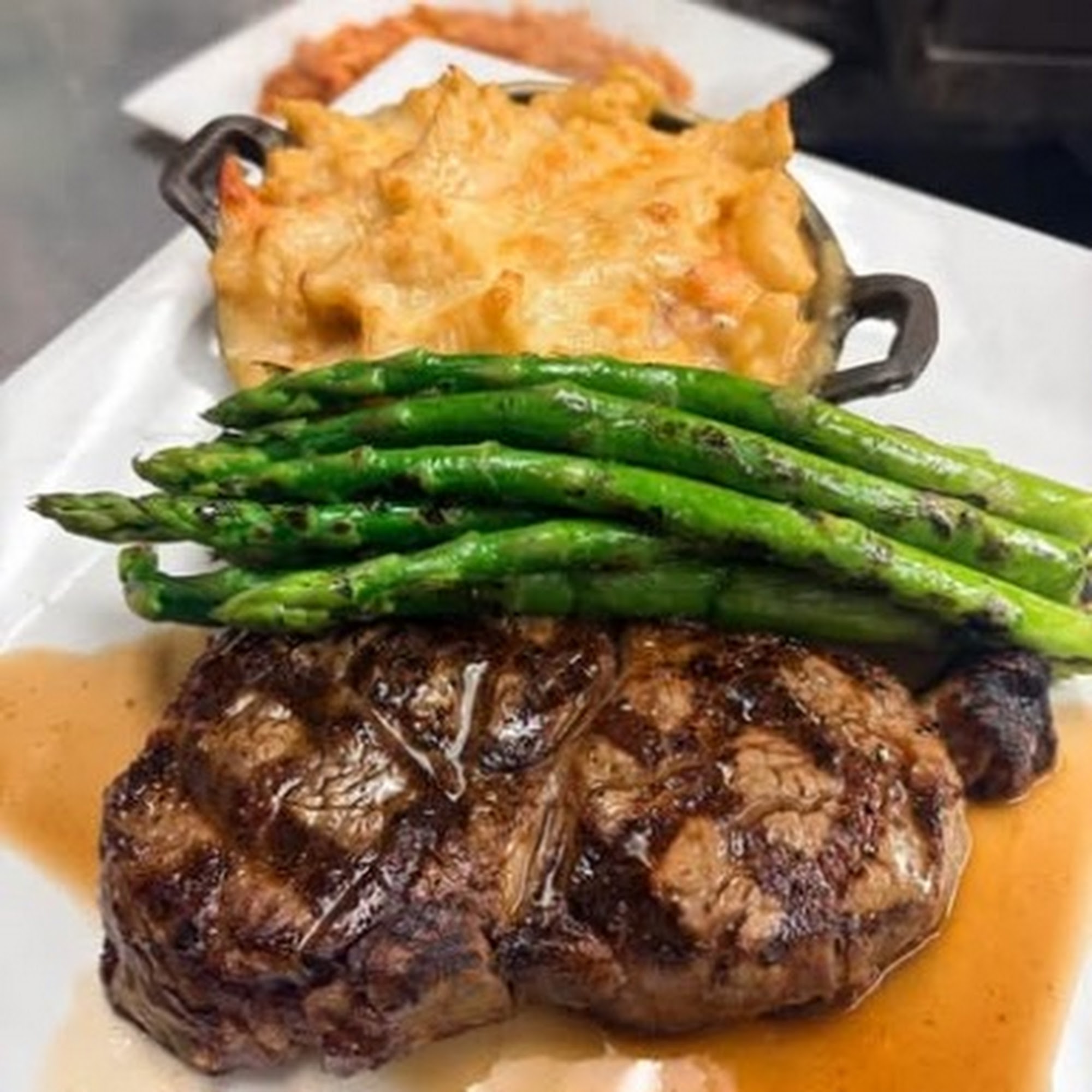 Bistro 174