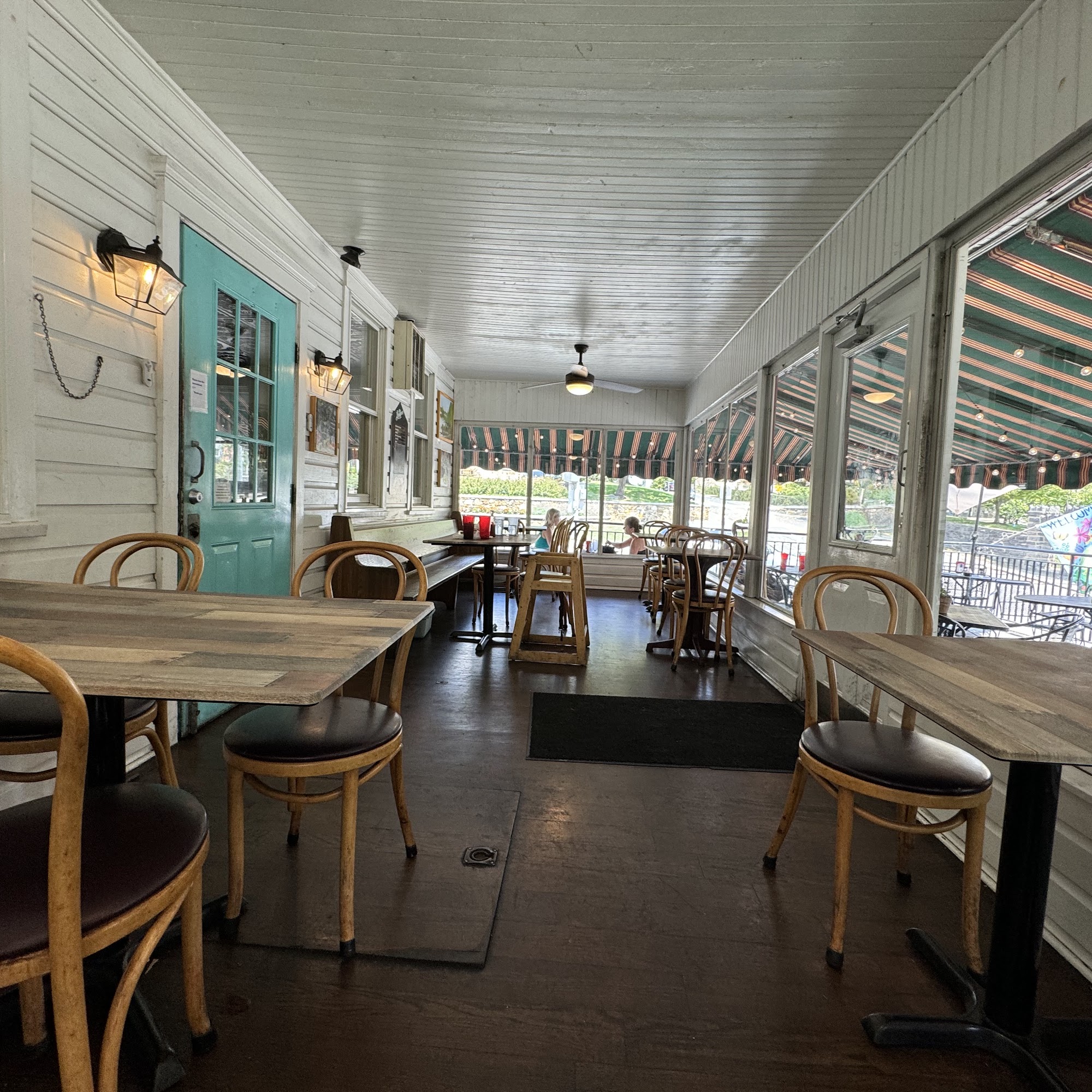 Bruno’s Restaurant Lafayette Hill