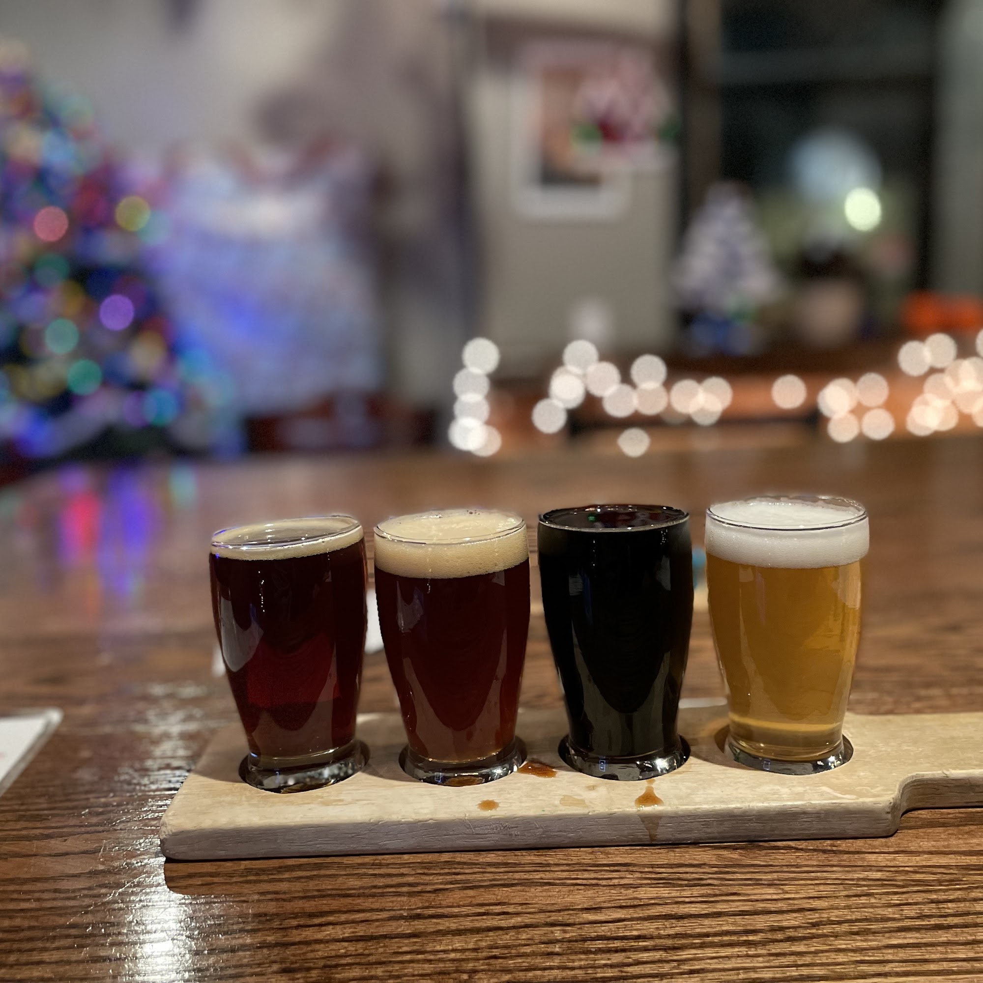 Round Guys Brewing Company: Cocktail Bar and Brewery ft Harper and Penny's Kitchen Lansdale