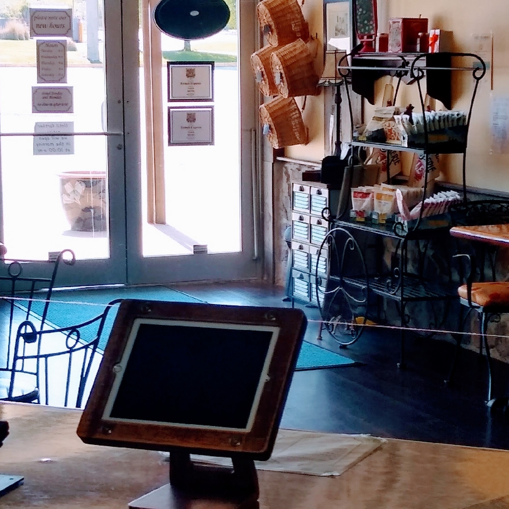 French Express Latrobe