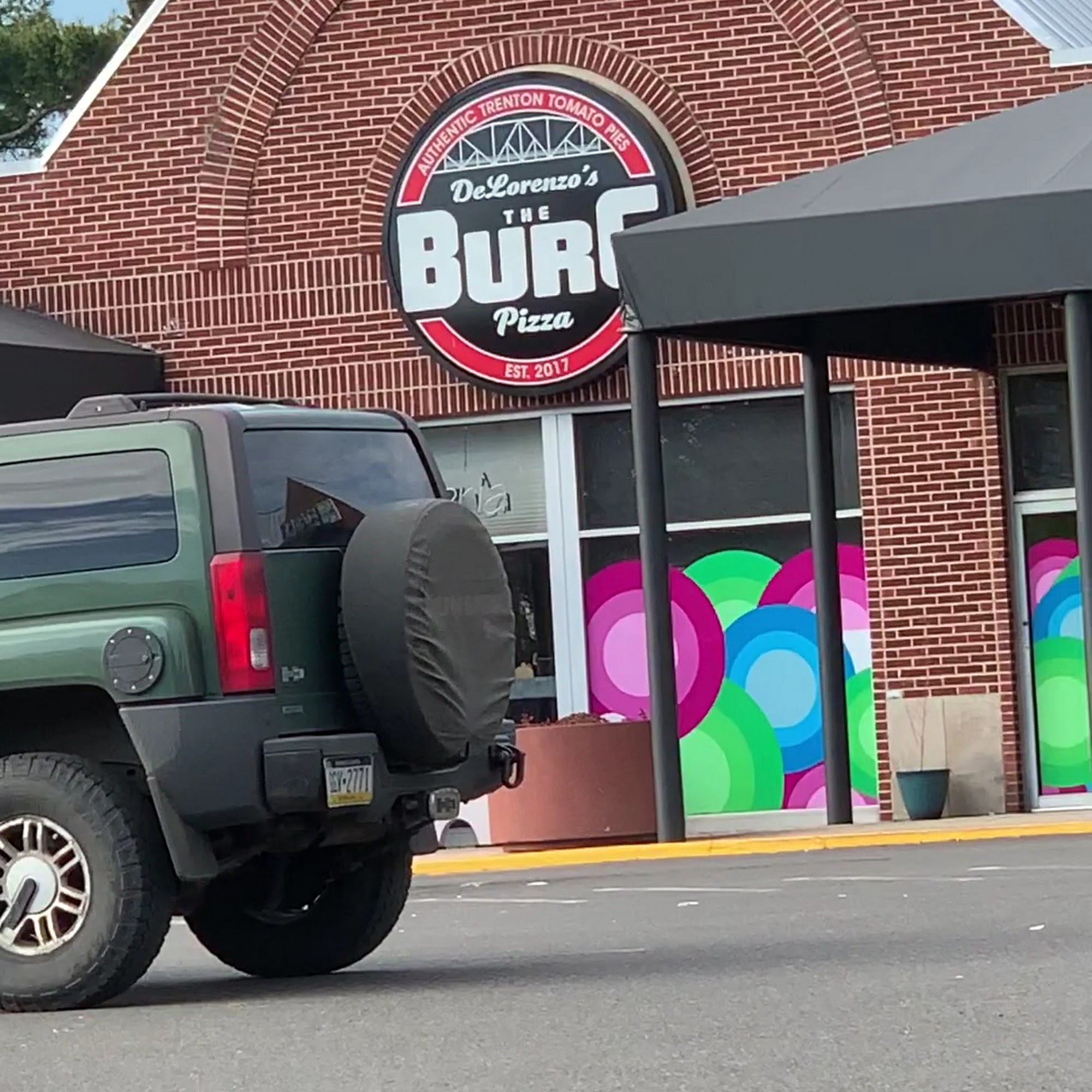 DeLorenzo's The Burg Pizza Levittown