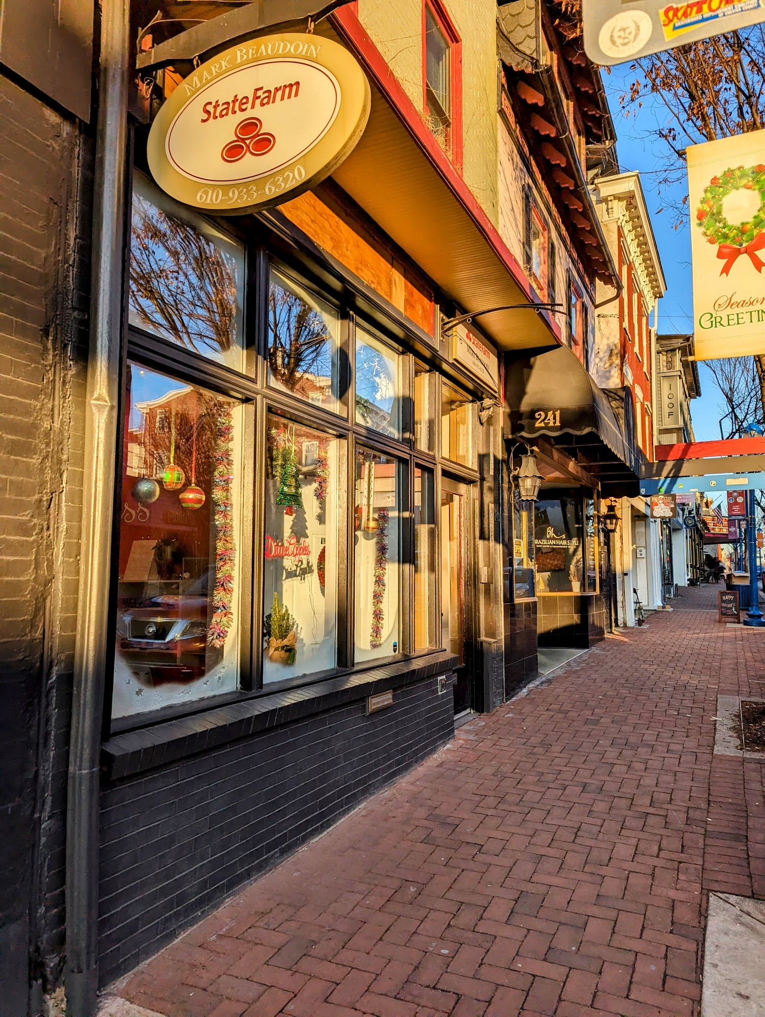 Divine Apples Limerick