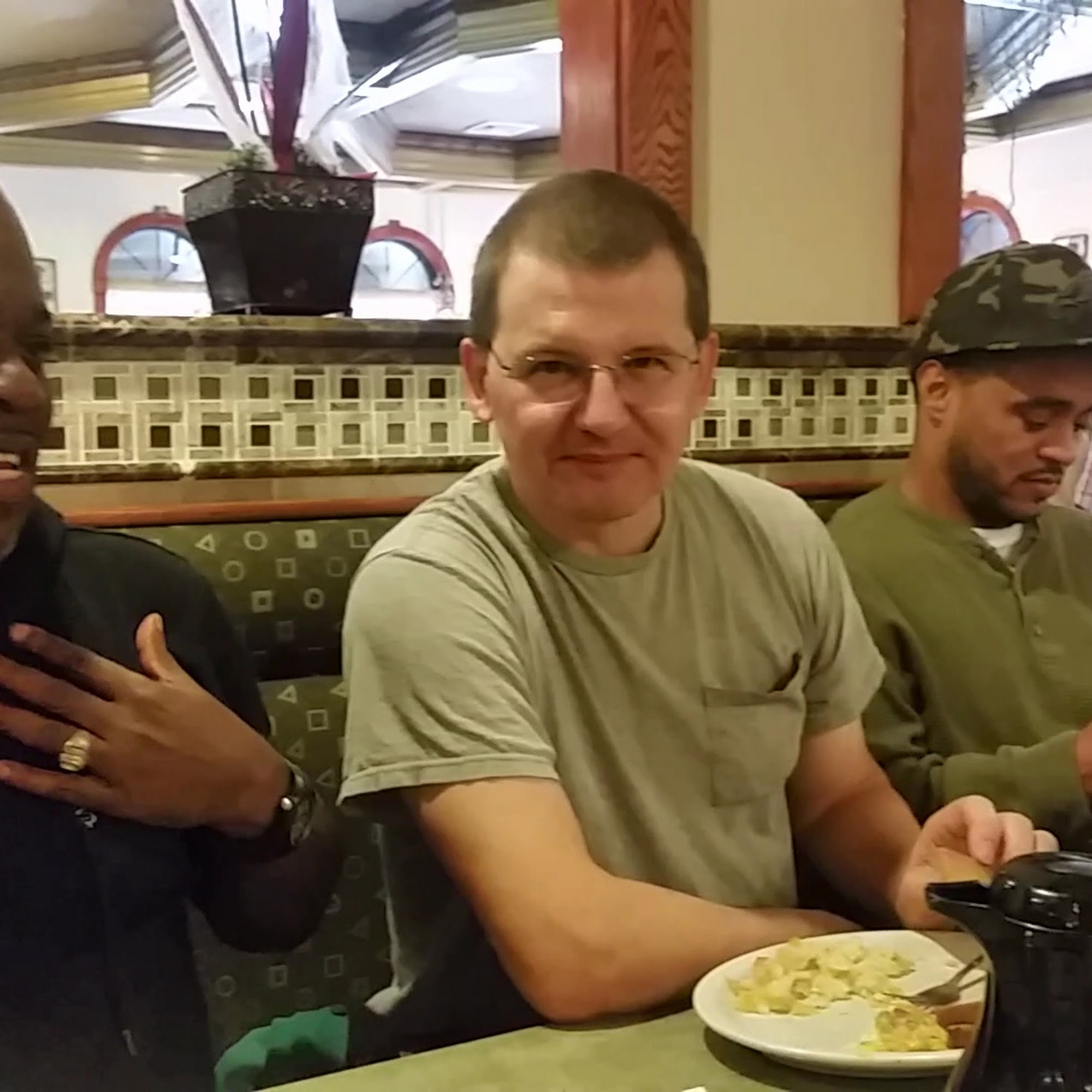 Knight & Day Diner Lititz