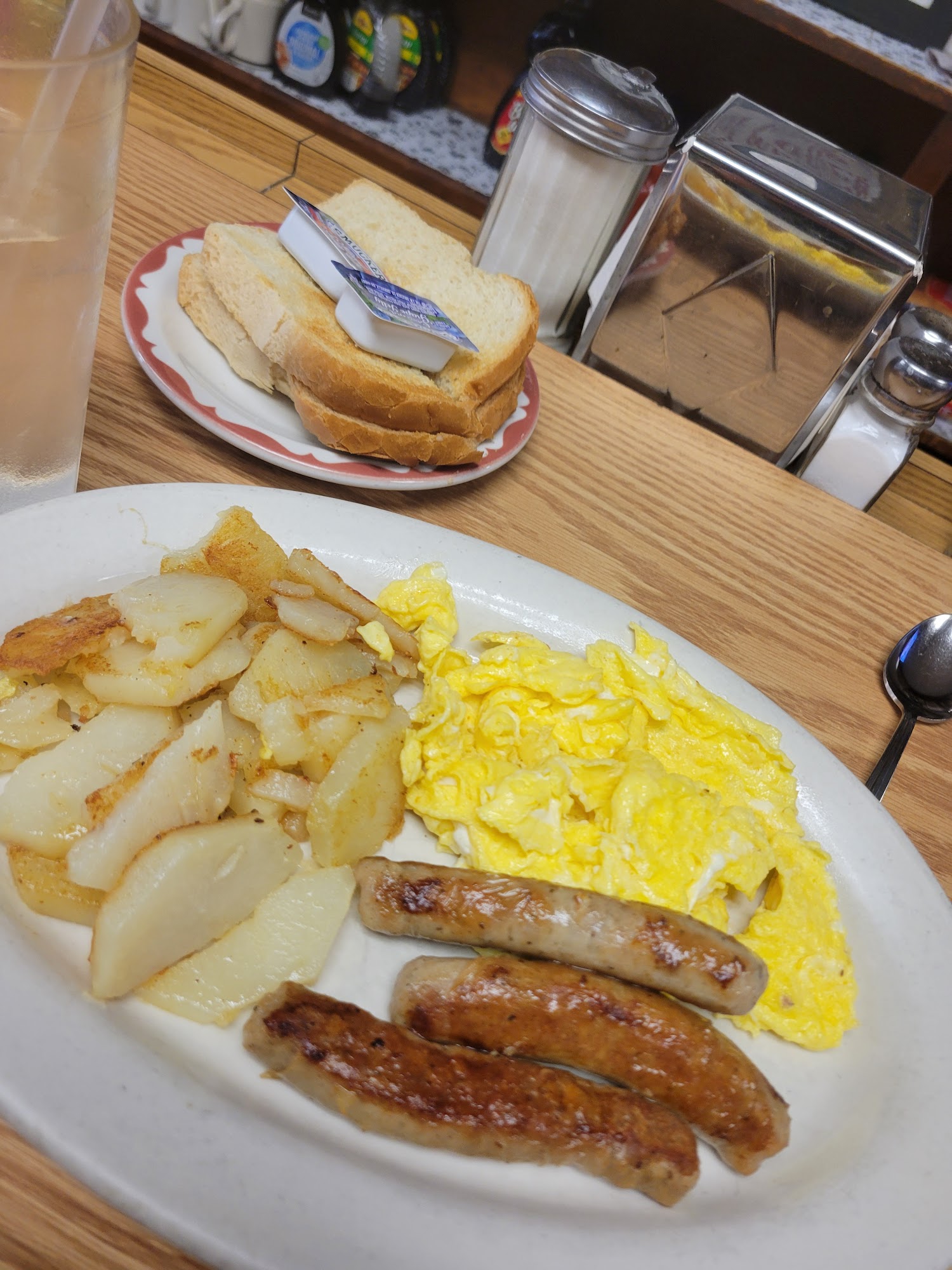 The Snack Shop 906 Chartiers Ave, McKees Rocks