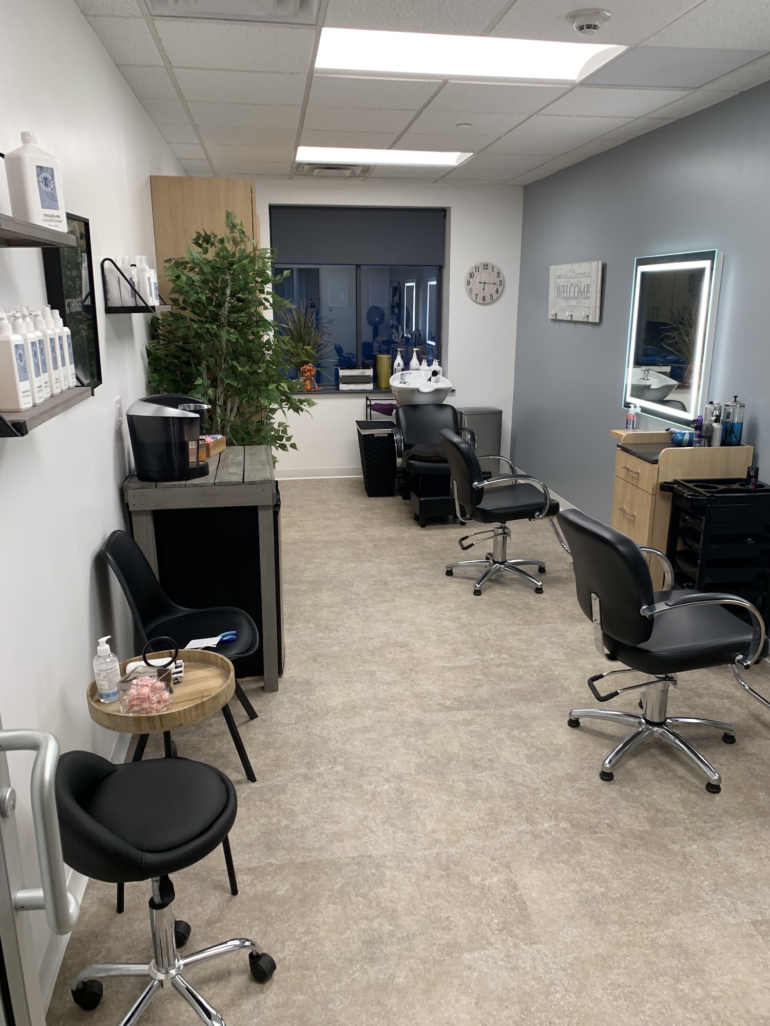 Epic Styling @ Turnberry Salon Suites 3311 Washington Rd Suite 304A, McMurray Pennsylvania 15317