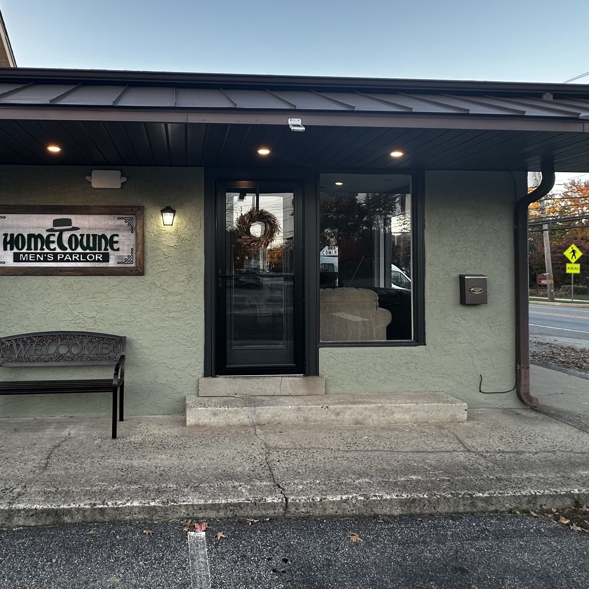Hometowne Men’s Parlor 934 N Providence Rd, Media Pennsylvania 19063