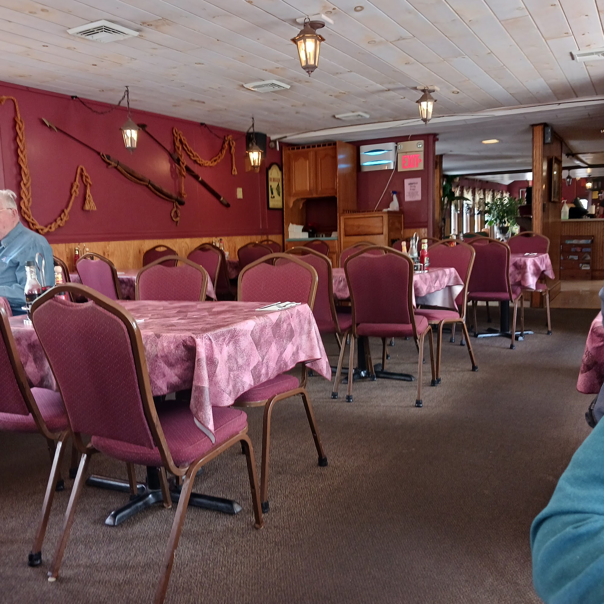 Balch's Family Seafood Restaurant Milford