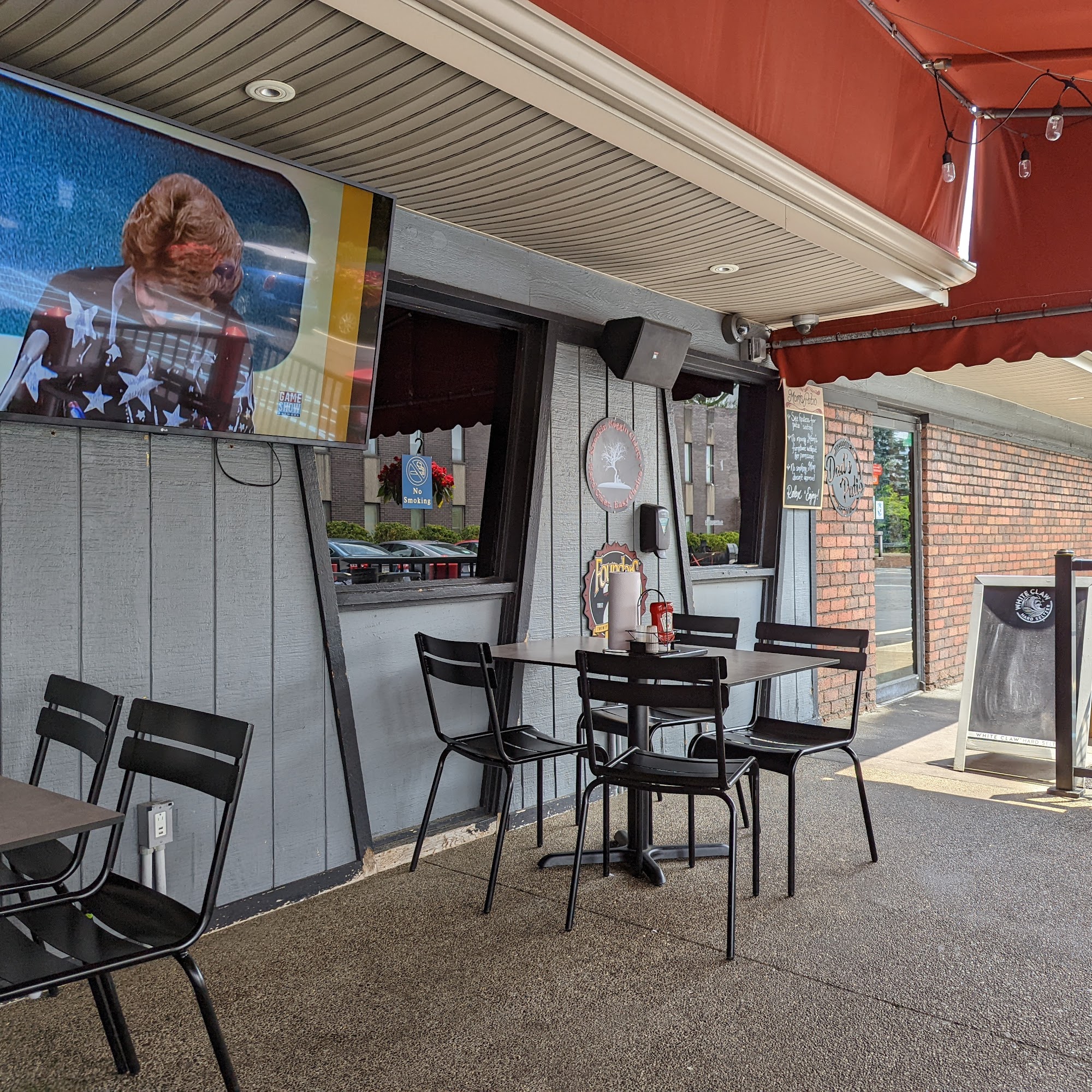 Dad's Pub & Grub Monroeville