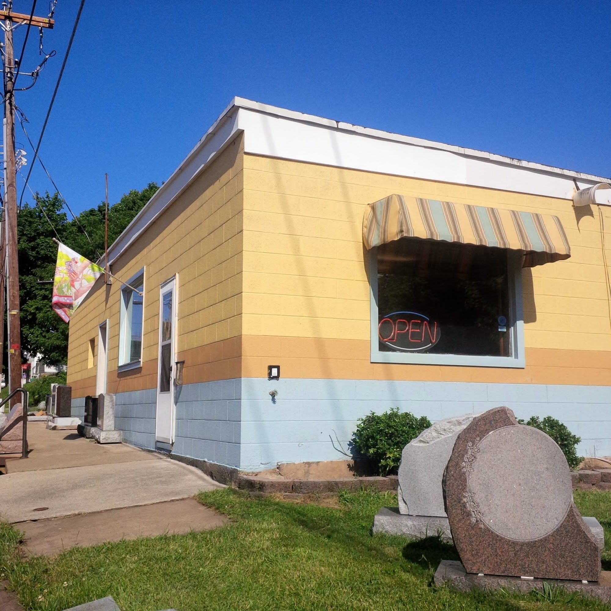 Fantini Monuments 16 E 7th St, Mt Carmel Pennsylvania 17851