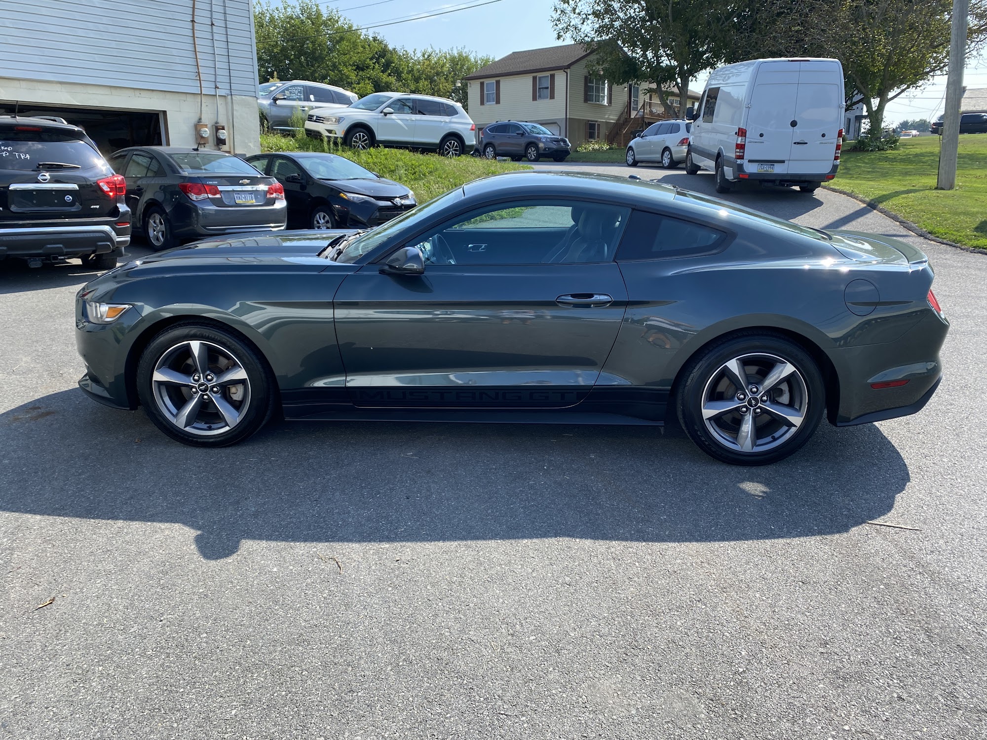 Royal Auto Spa 3430 Division Hwy, New Holland Pennsylvania 17557