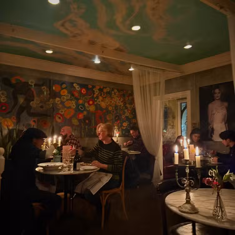 Photo credit: opentable