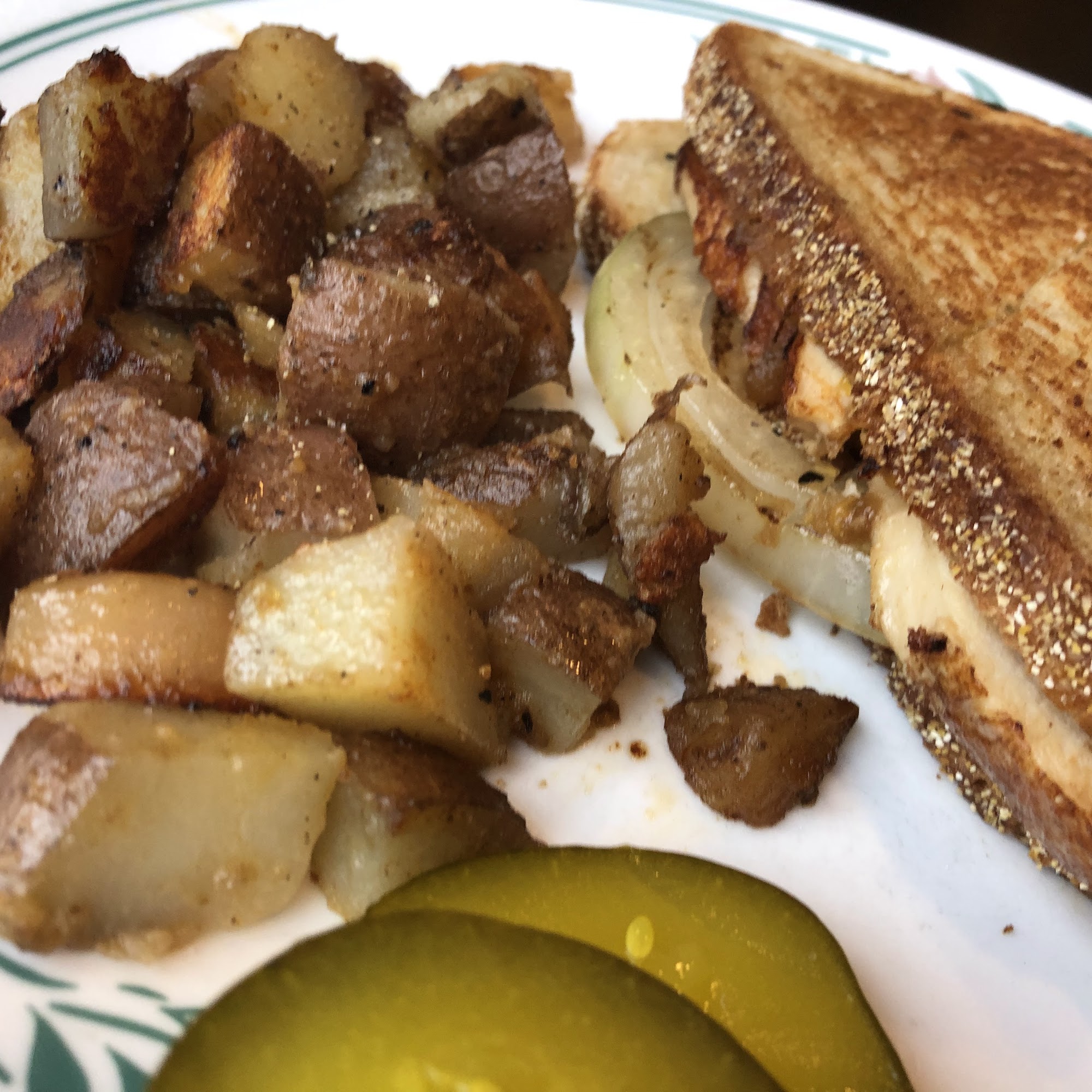 Pat's Colonial Kitchen Newtown