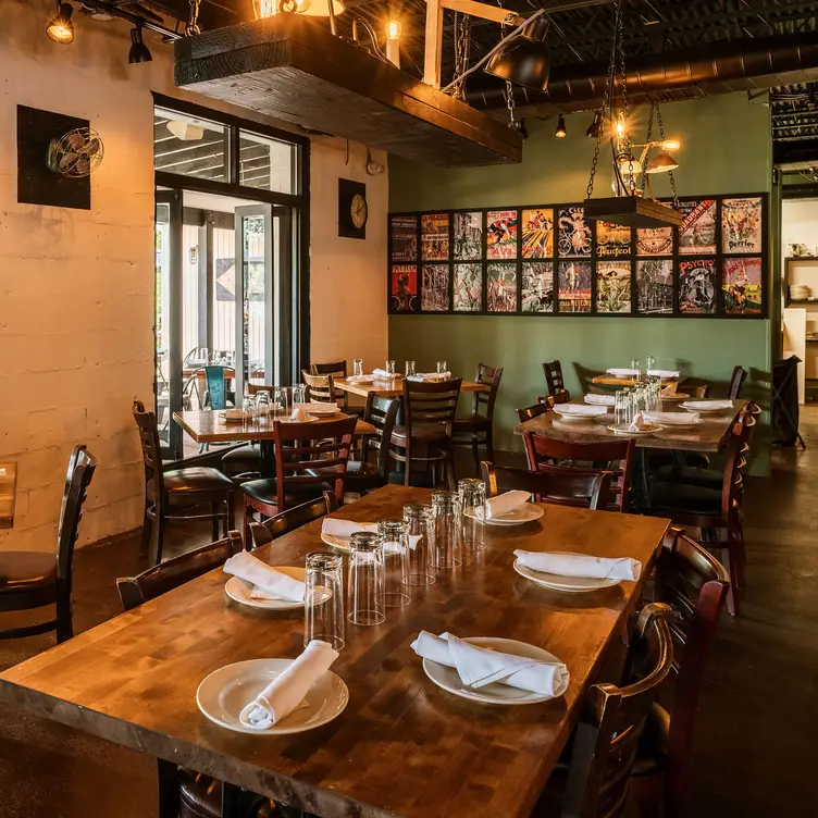 Photo credit: opentable