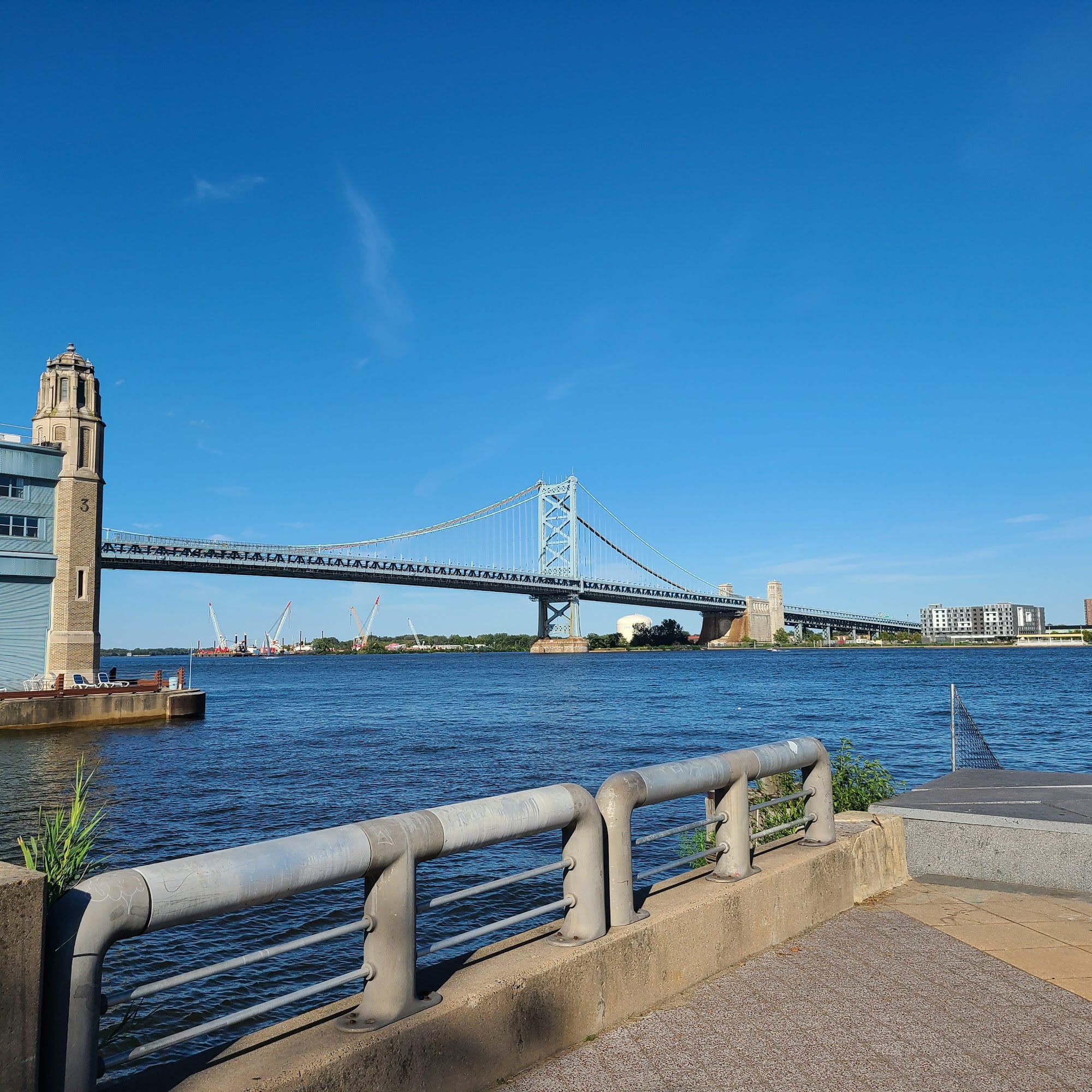 Penn's Landing Dog Park Philadelphia