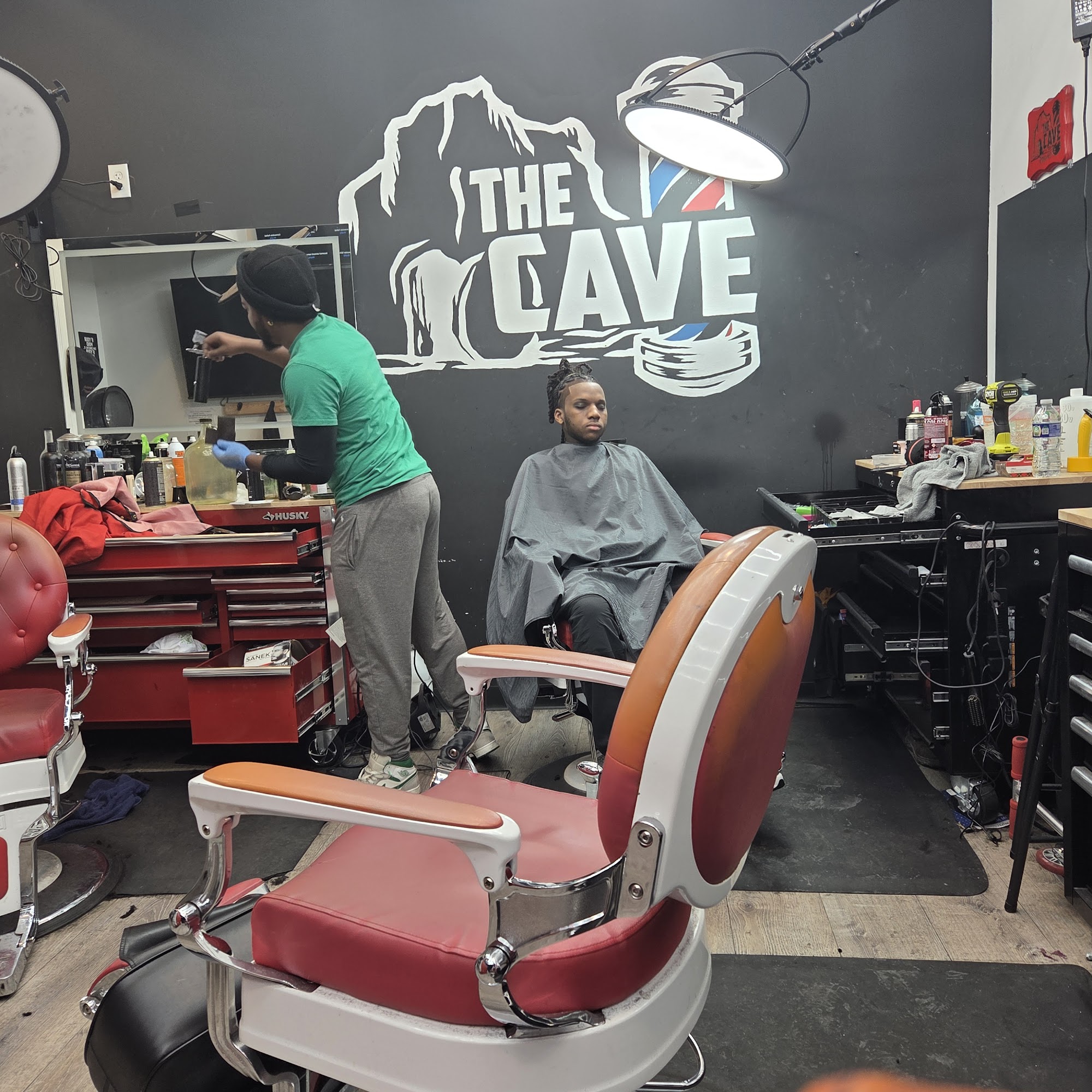 The cave grooming