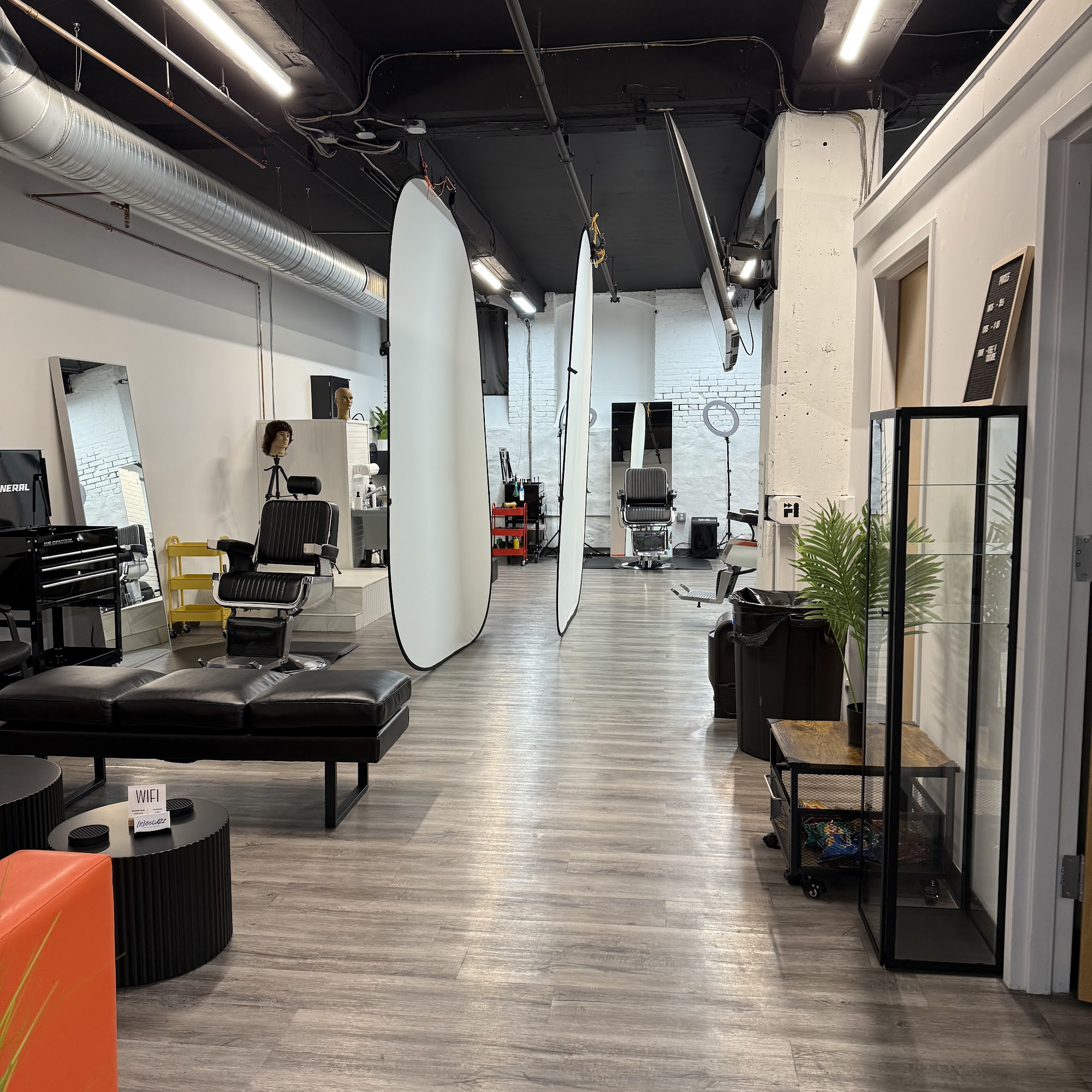 Studio IV Barber Studio