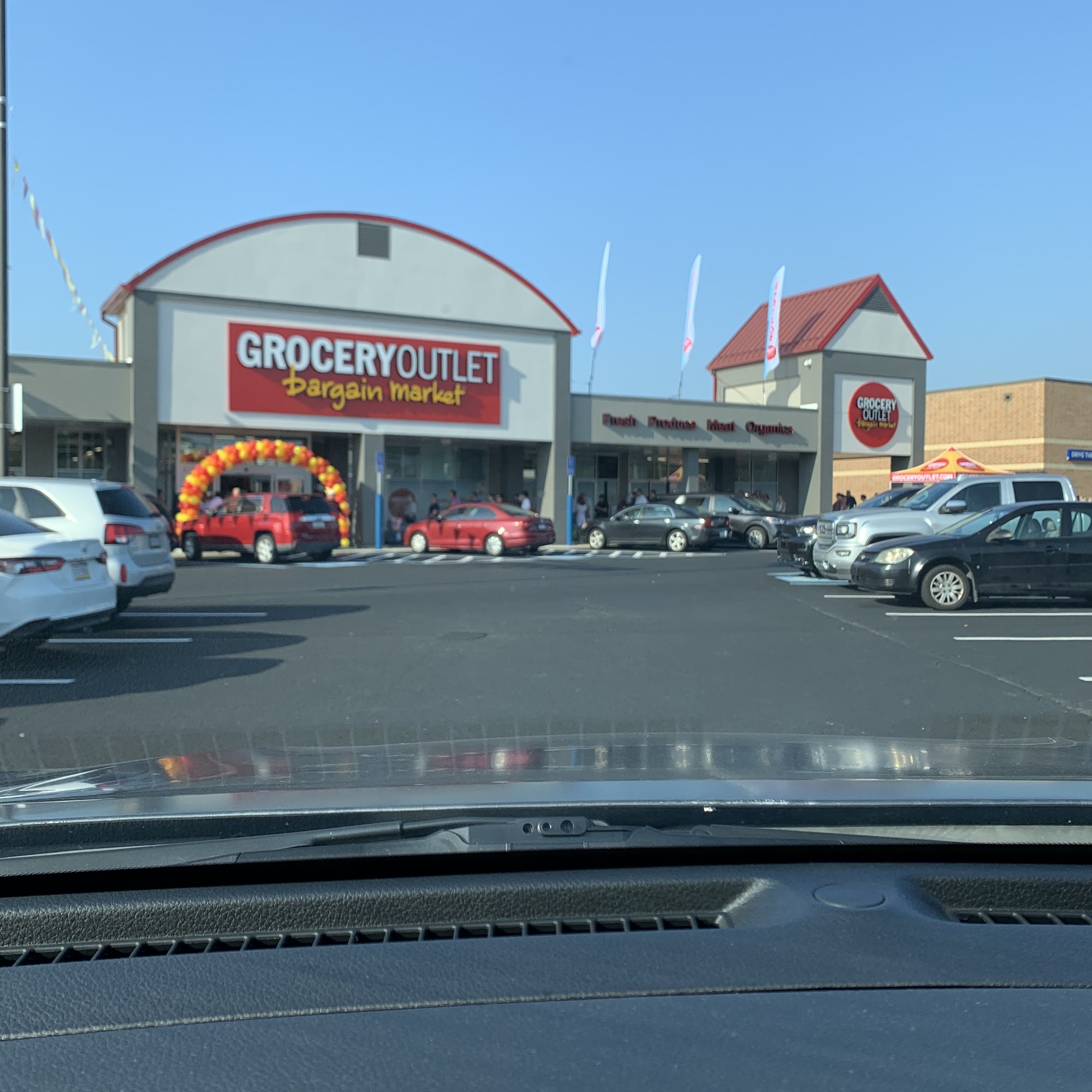 Grocery Outlet