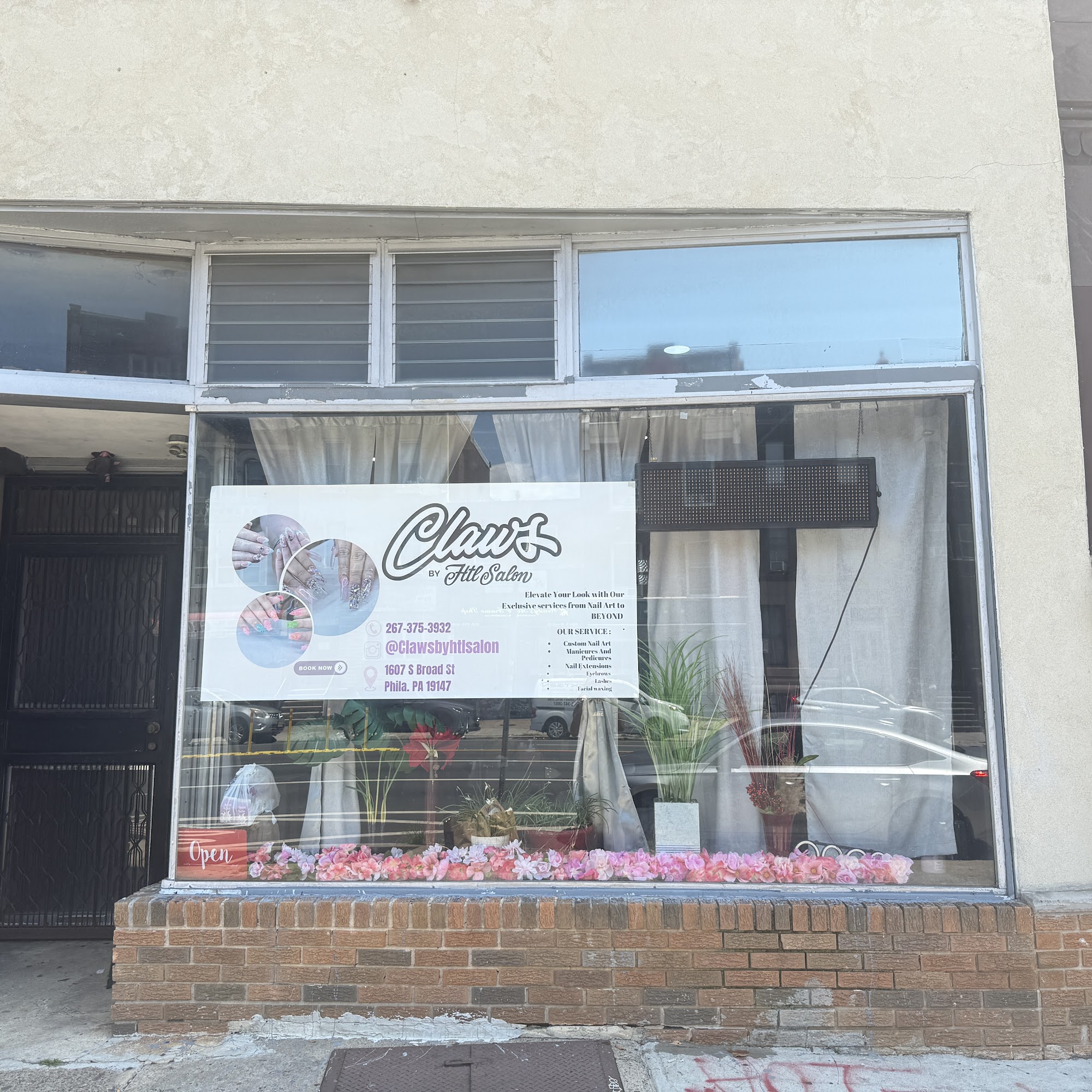 Claws By HTL 1607 S Broad St, Philadelphia Pennsylvania 19148