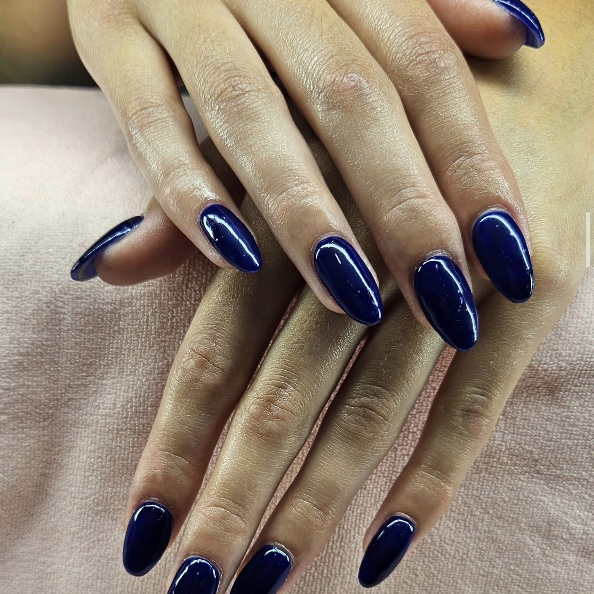 NiBZ Nails 206 S 12th St Suite 50, Philadelphia Pennsylvania 19107