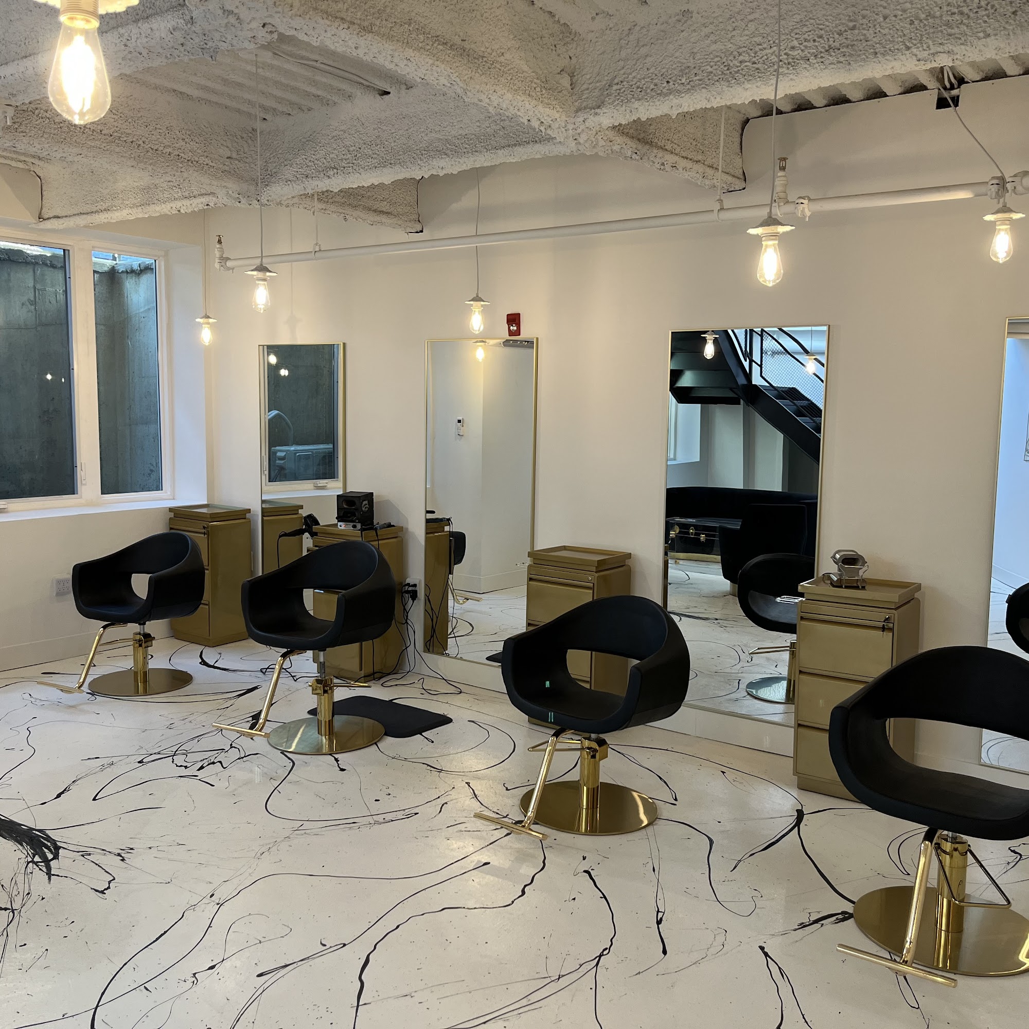 Salon Press 1805 Ridge Ave, Philadelphia Pennsylvania 19130