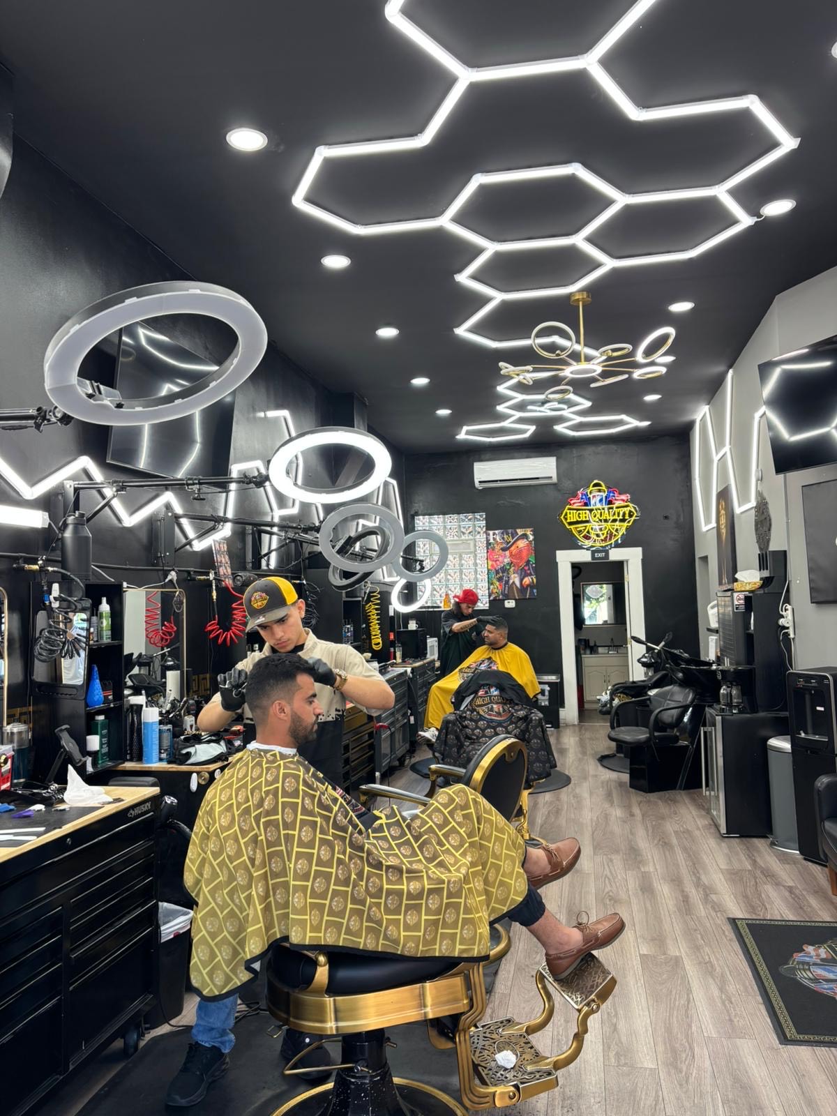 High Quality Barber Shop 2306 E Carson St, Pittsburgh Pennsylvania 15203