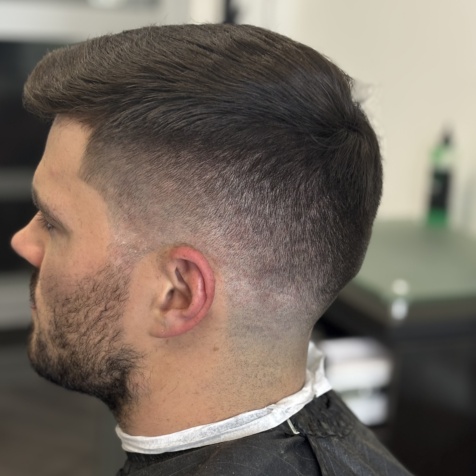 Taper & Tone Barbershop 4771 McKnight Rd, Pittsburgh Pennsylvania 15237