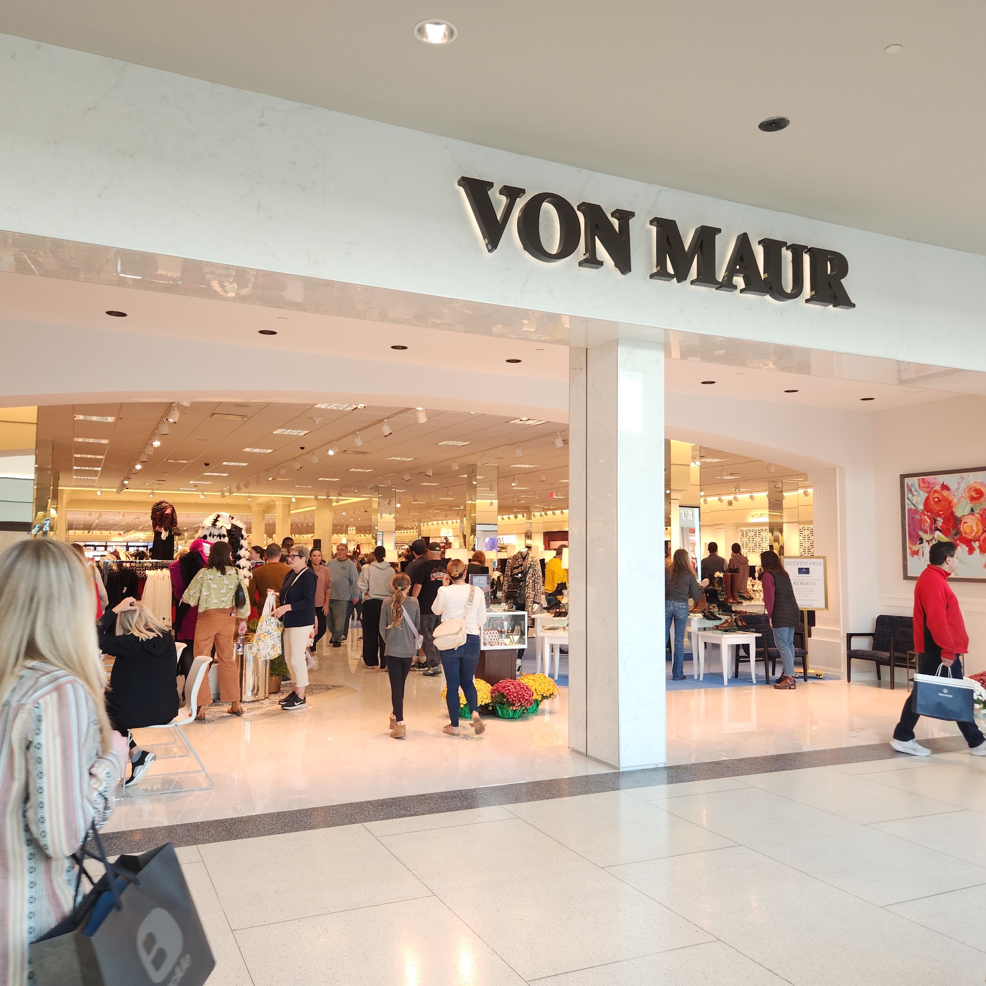 Von Maur