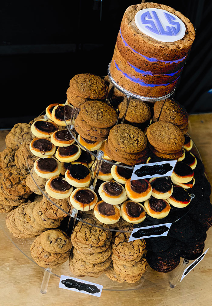 Amy's Creative Cakes Menu