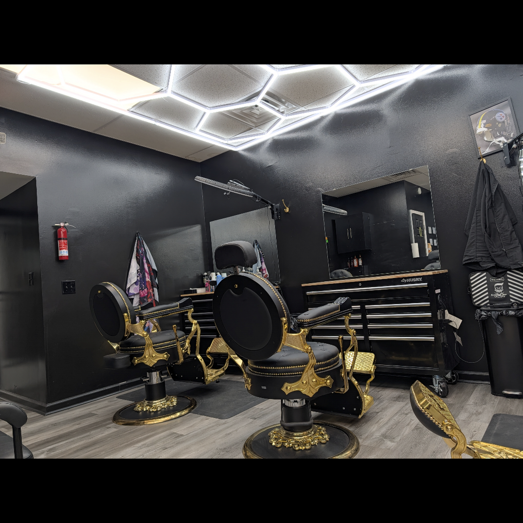 Leyenda Barbershop 1635 Centre Ave Suite 2, Reading Pennsylvania 19601