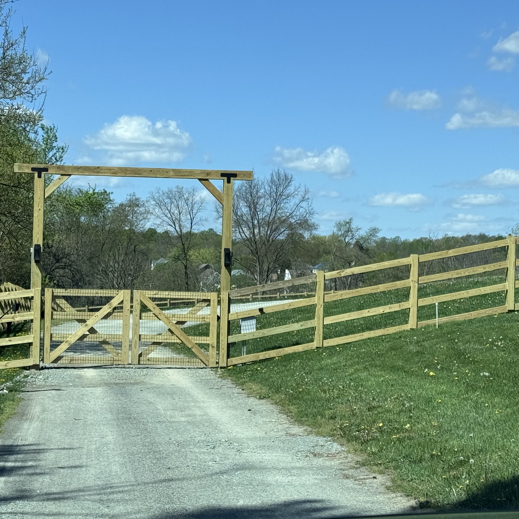 Snyder Trucking Scottdale